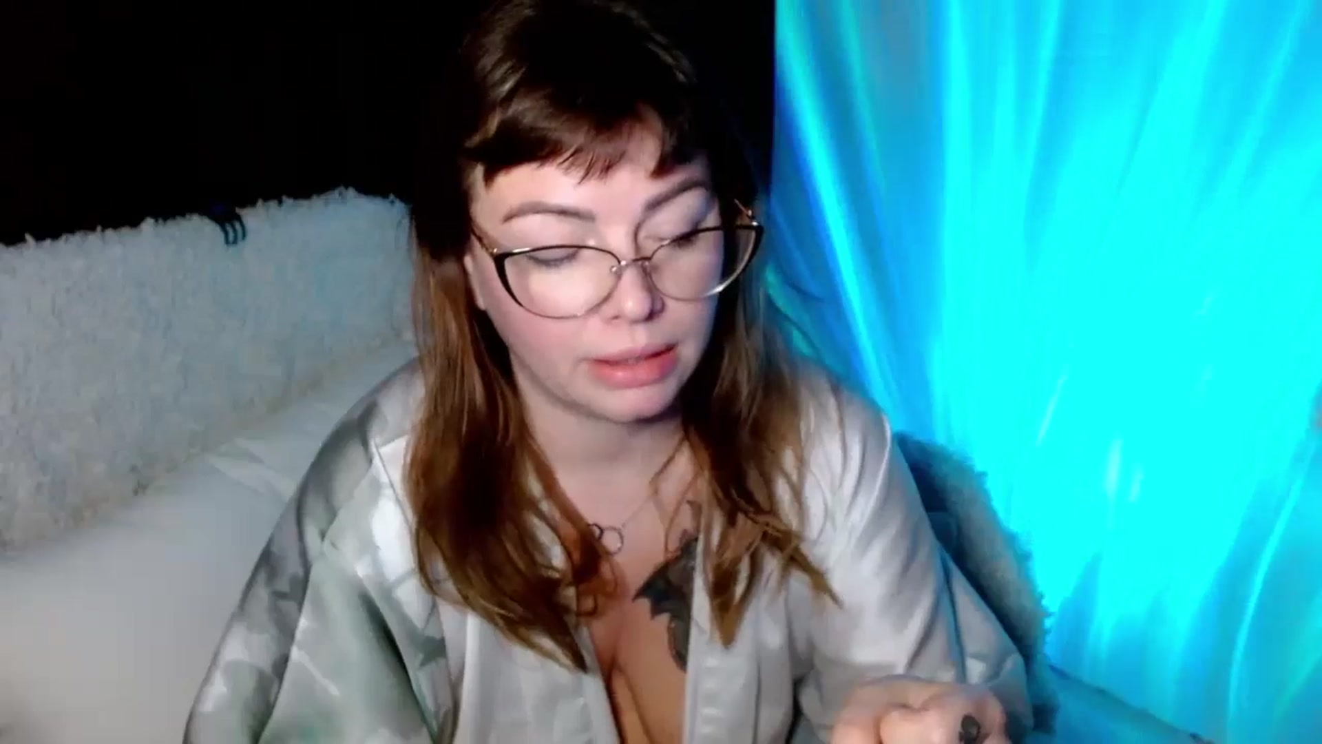 Gallery image thumbnail from MarlaSingerr's myfreecams stream on, 12/26/2024, 11:59 image 3 of 20