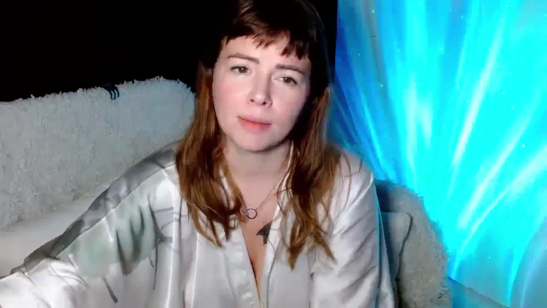Gallery image thumbnail from MarlaSingerr's myfreecams stream on, 12/26/2024, 11:59 image 16 of 20