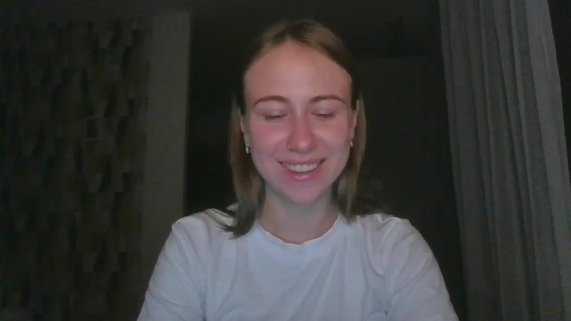 Gallery image thumbnail from Marmelade's myfreecams stream on, 08/14/2024, 22:48 image 12 of 20