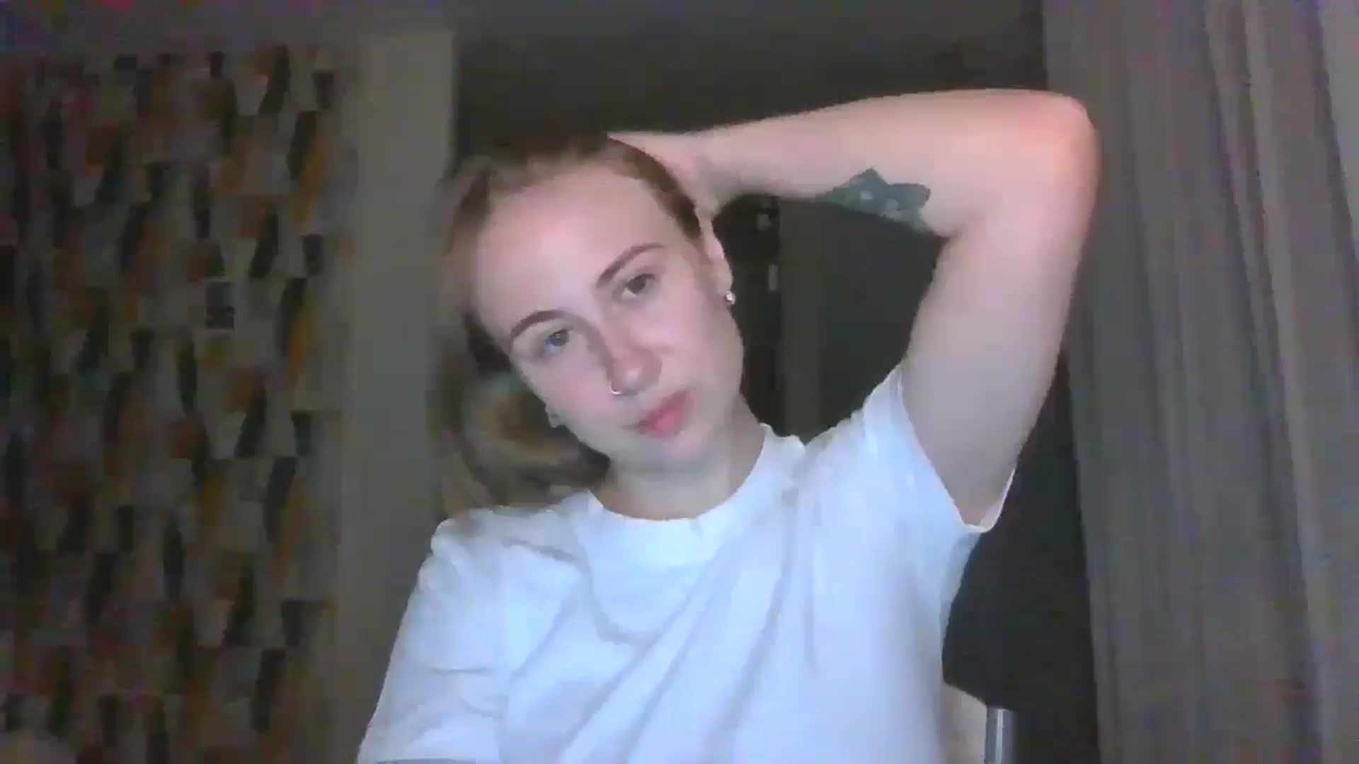 Gallery image thumbnail from Marmelade's myfreecams stream on, 08/14/2024, 22:48 image 10 of 20