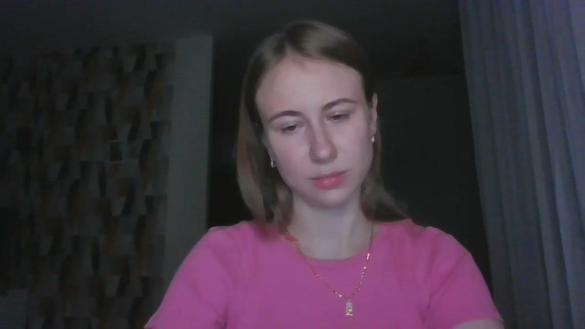 Gallery image thumbnail from Marmelade's myfreecams stream on, 08/15/2024, 21:18 image 17 of 20