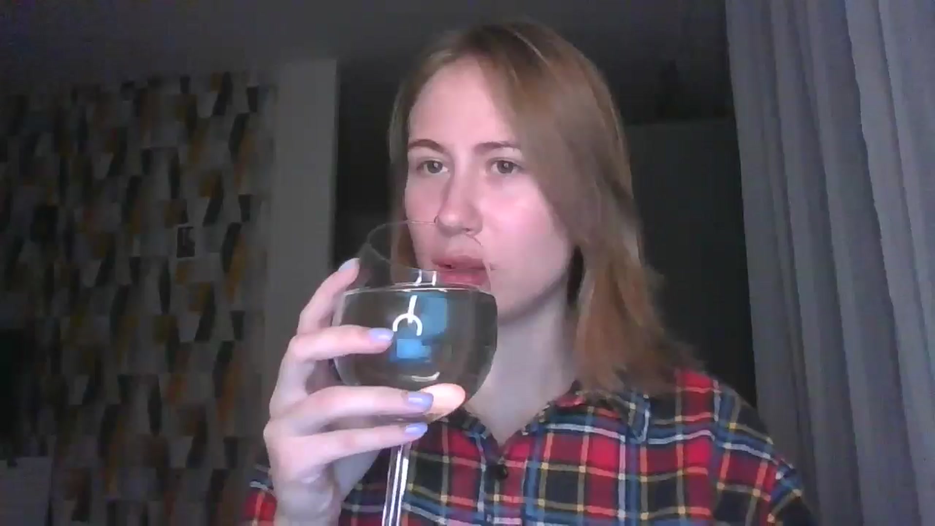 Gallery image thumbnail from Marmelade's myfreecams stream on, 08/24/2024, 21:07 image 18 of 20