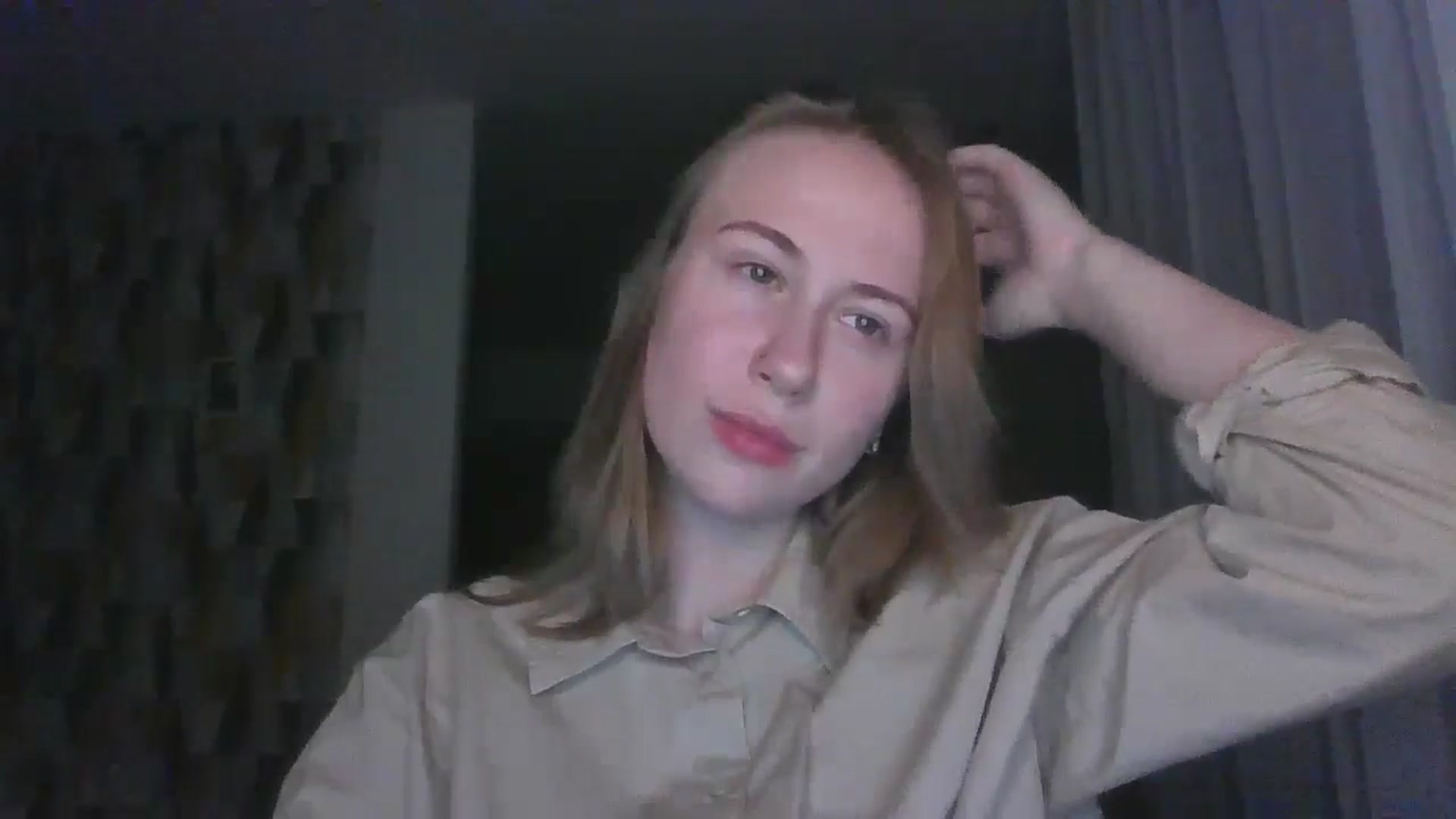 Gallery image thumbnail from Marmelade's myfreecams stream on, 08/27/2024, 21:36 image 15 of 20
