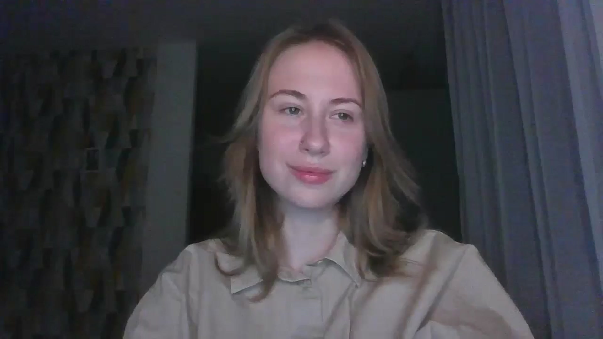 Gallery image thumbnail from Marmelade's myfreecams stream on, 08/27/2024, 21:36 image 17 of 20