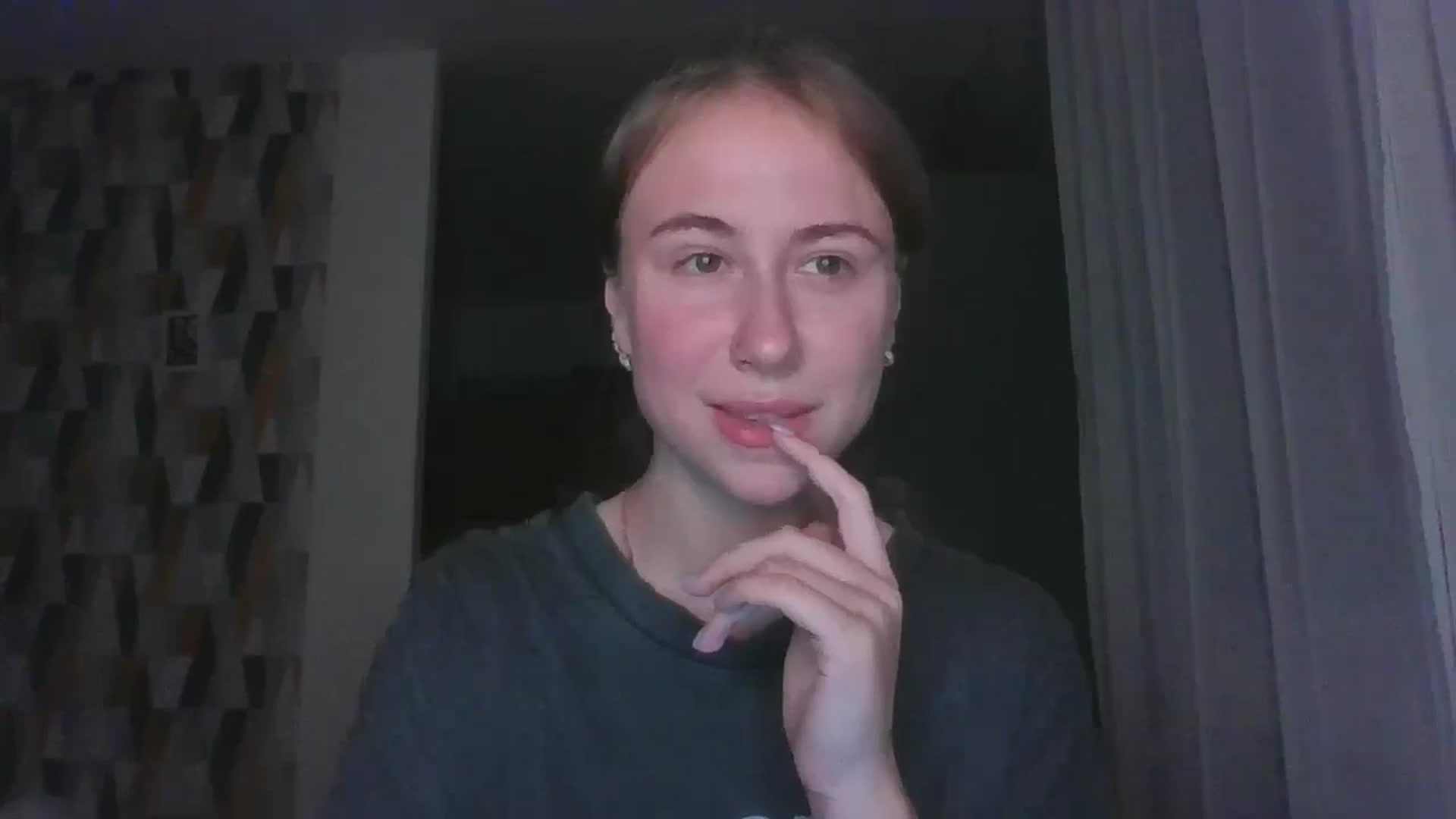 Gallery image thumbnail from Marmelade's myfreecams stream on, 08/28/2024, 22:37 image 5 of 20