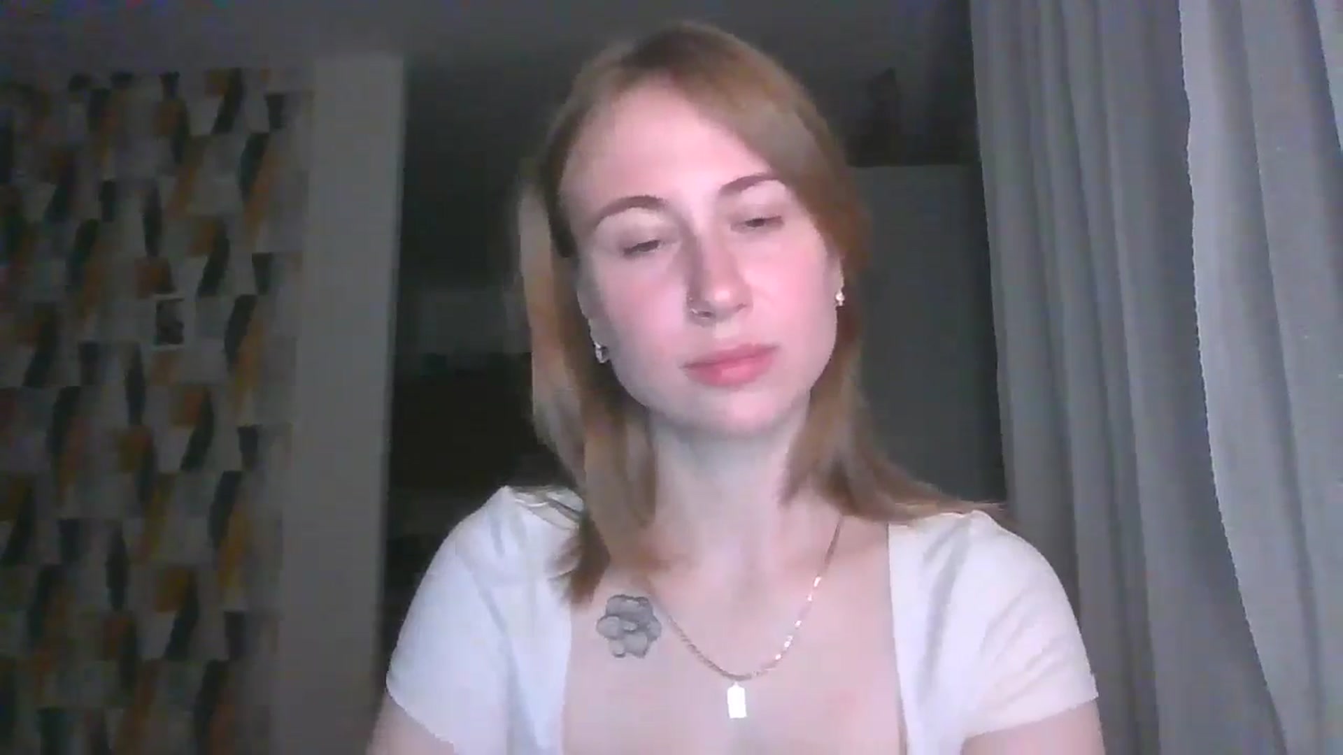 Gallery image thumbnail from Marmelade's myfreecams stream on, 08/30/2024, 22:15 image 8 of 20