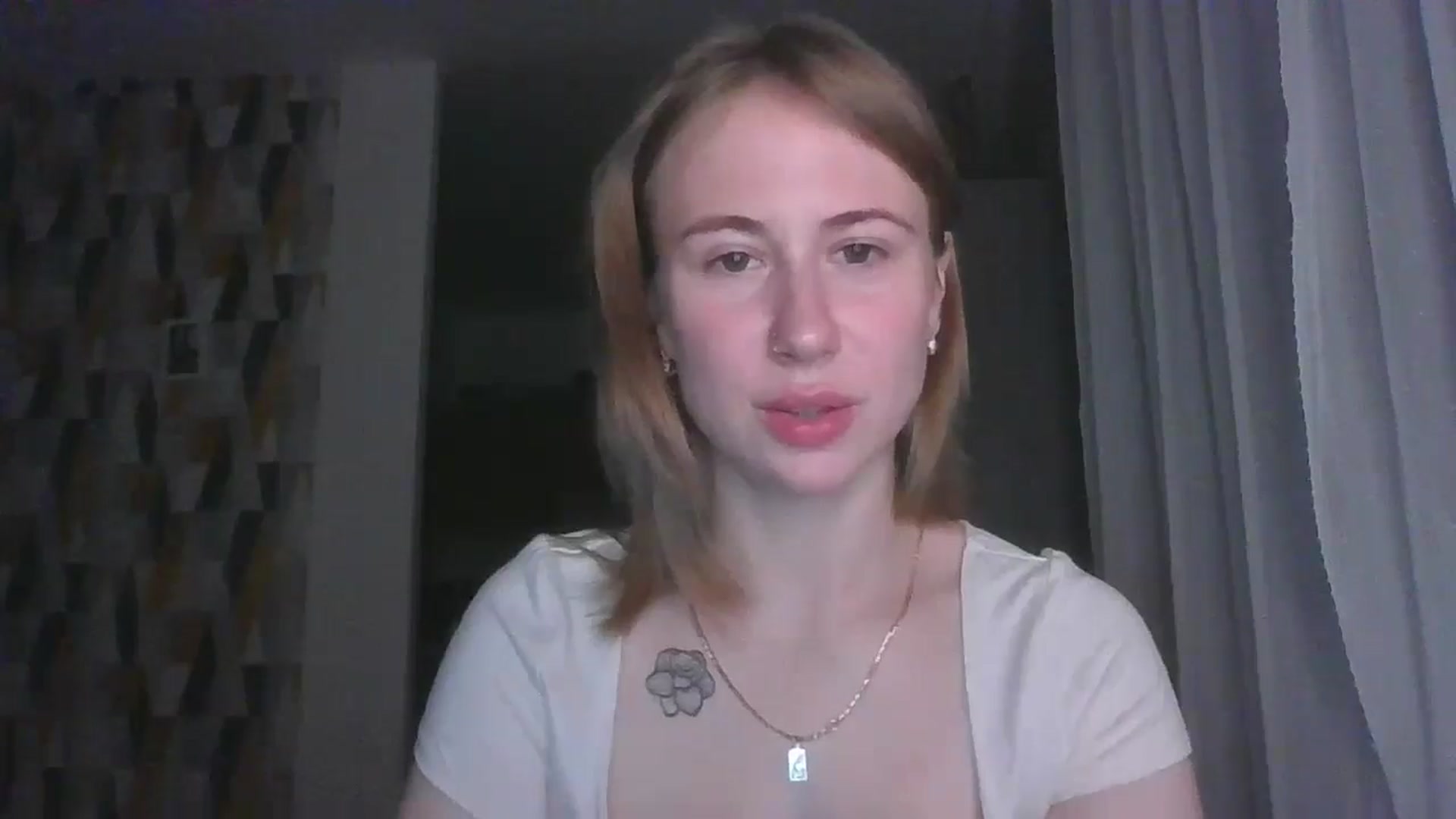 Gallery image thumbnail from Marmelade's myfreecams stream on, 08/30/2024, 22:15 image 9 of 20