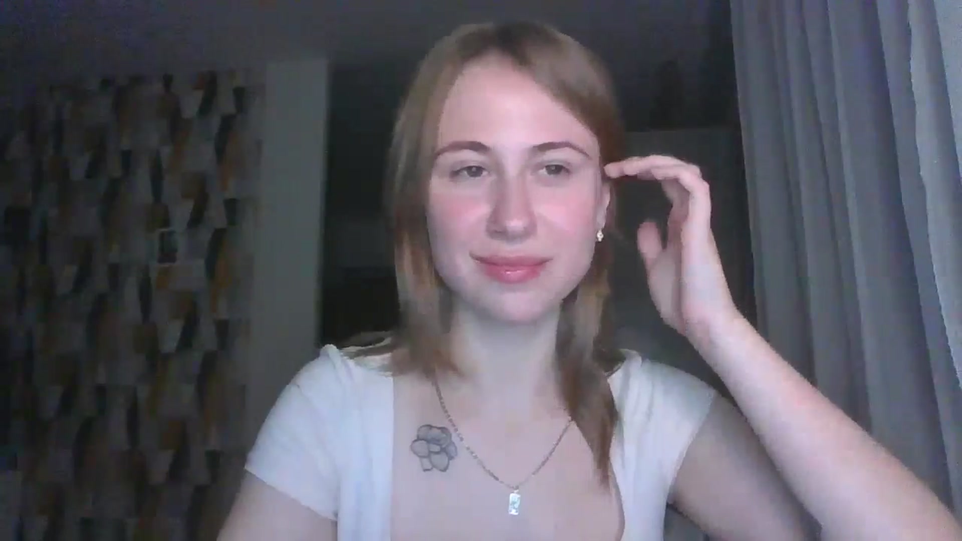 Gallery image thumbnail from Marmelade's myfreecams stream on, 08/30/2024, 23:09 image 15 of 20