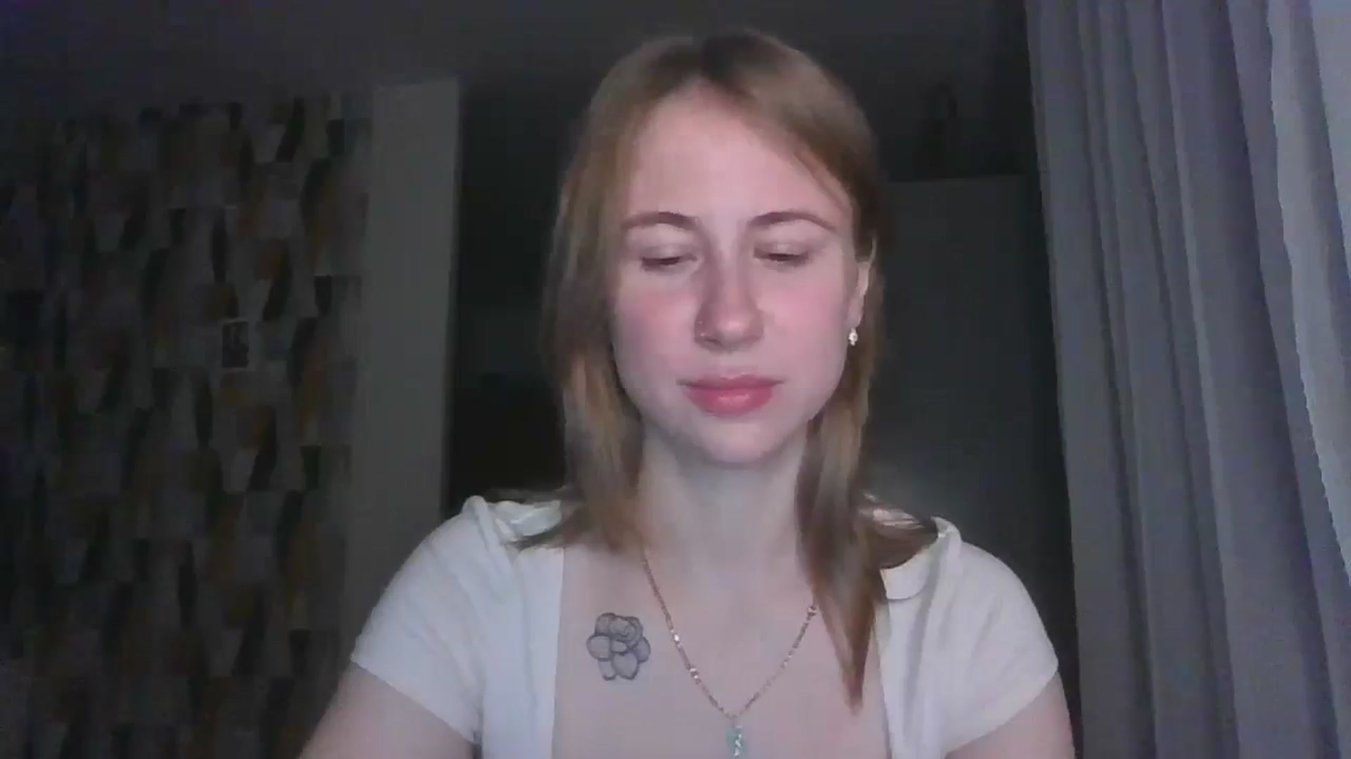 Gallery image thumbnail from Marmelade's myfreecams stream on, 08/30/2024, 23:09 image 17 of 20