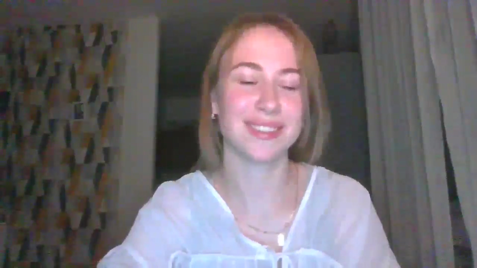 Gallery image thumbnail from Marmelade's myfreecams stream on, 09/07/2024, 22:28 image 15 of 20