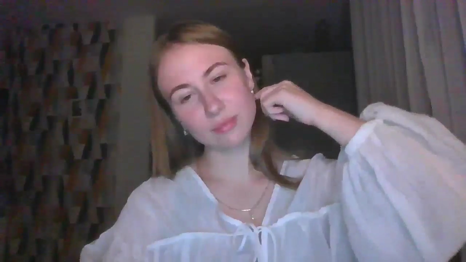 Gallery image thumbnail from Marmelade's myfreecams stream on, 09/07/2024, 22:28 image 5 of 20