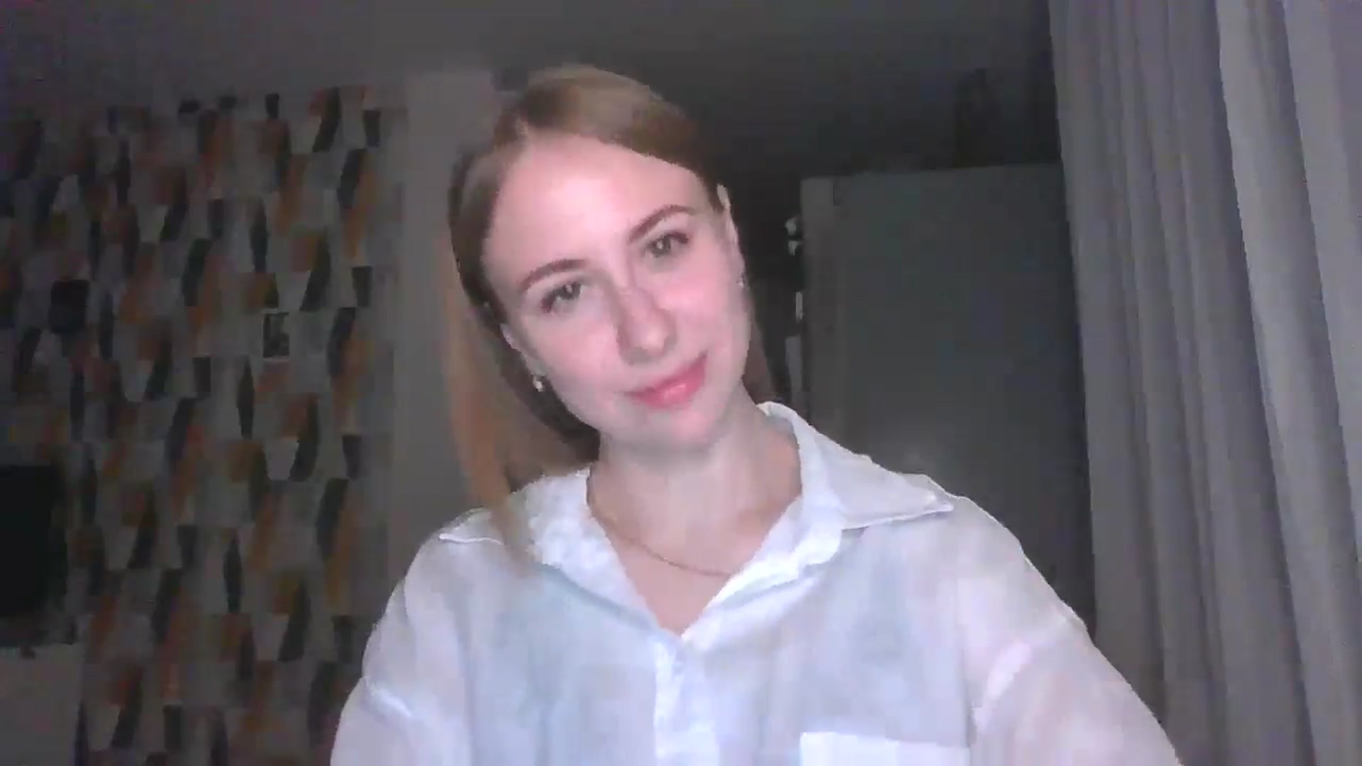 Gallery image thumbnail from Marmelade's myfreecams stream on, 09/08/2024, 22:19 image 16 of 20