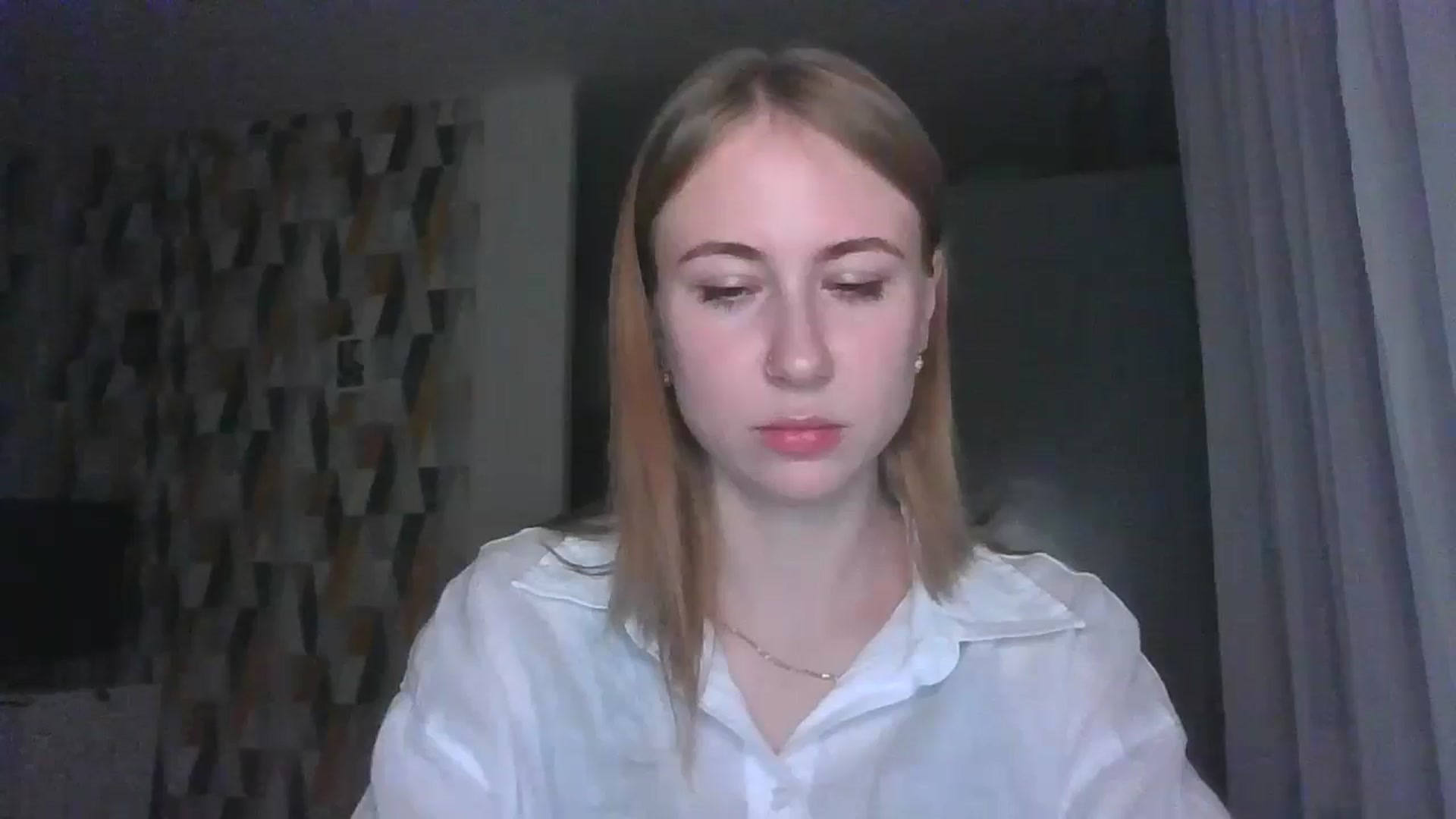 Gallery image thumbnail from Marmelade's myfreecams stream on, 09/08/2024, 22:19 image 6 of 20