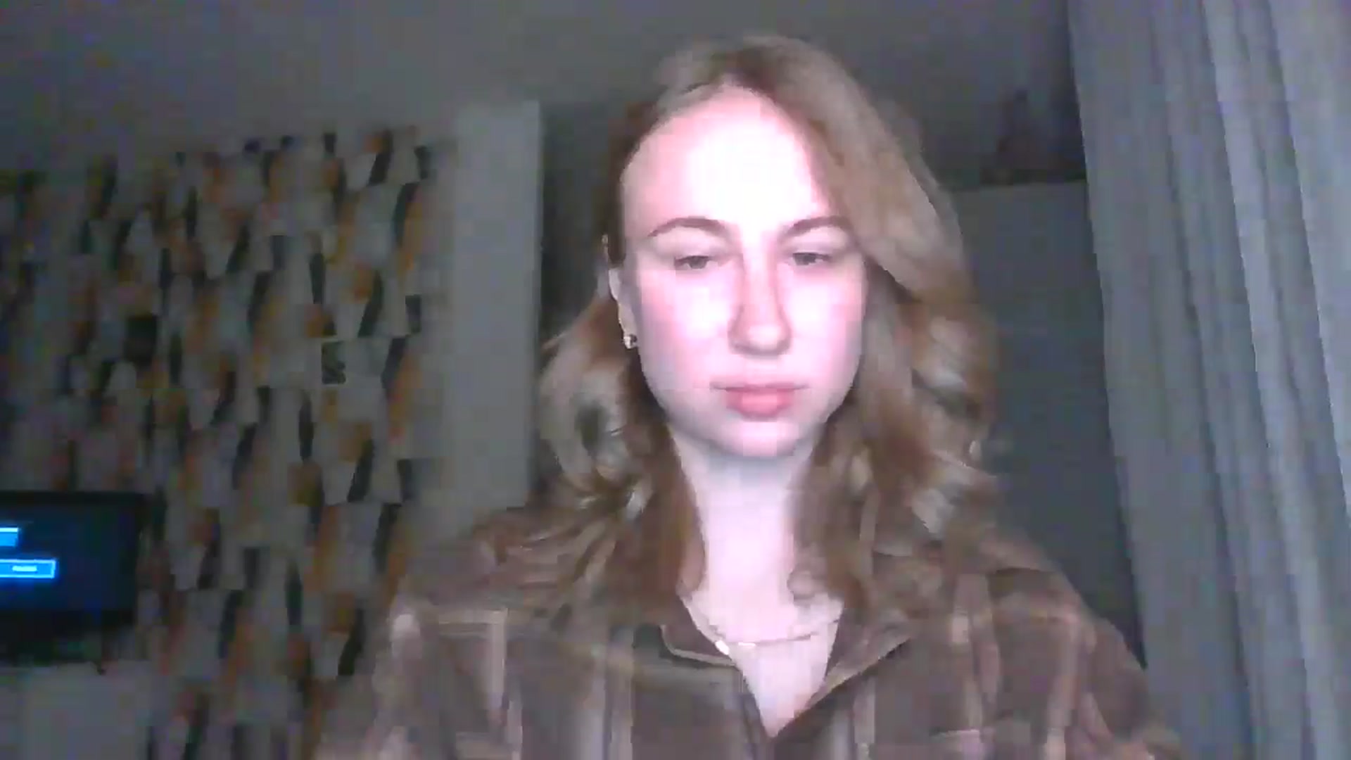 Gallery image thumbnail from Marmelade's myfreecams stream on, 09/23/2024, 21:49 image 15 of 20