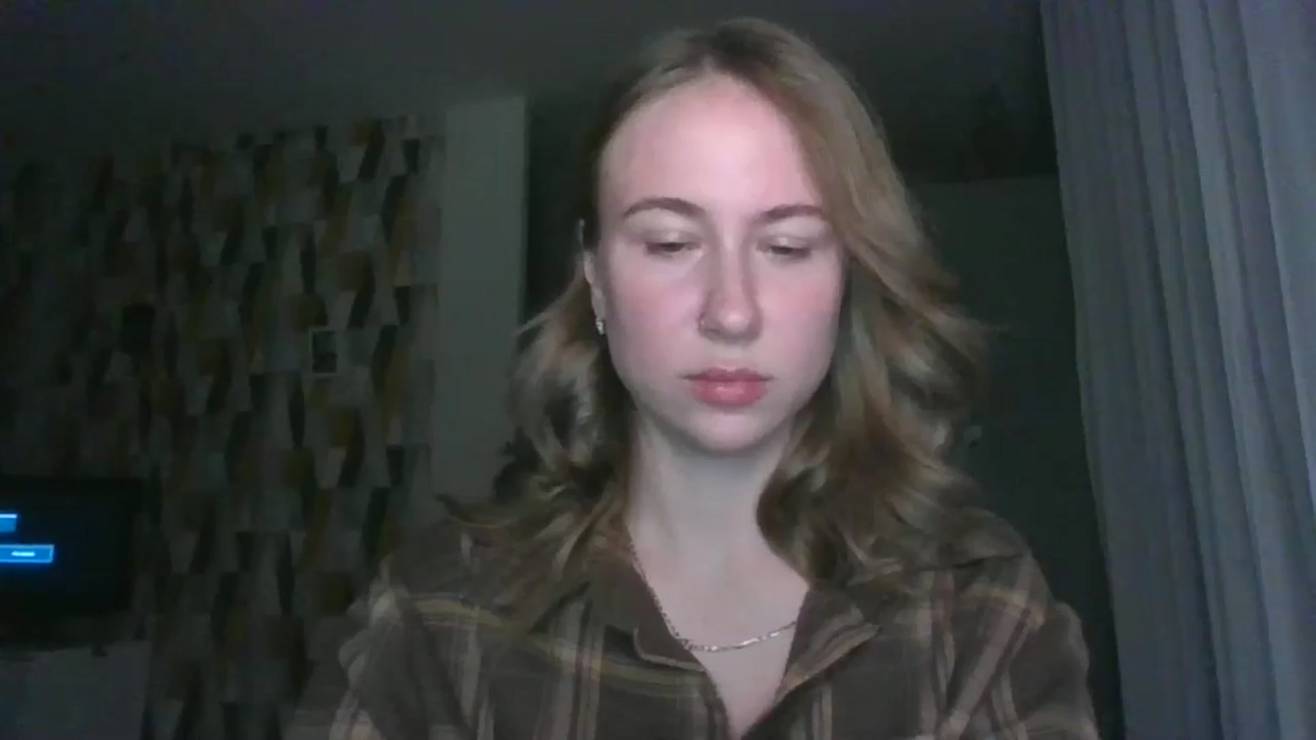 Gallery image thumbnail from Marmelade's myfreecams stream on, 09/23/2024, 21:49 image 8 of 20