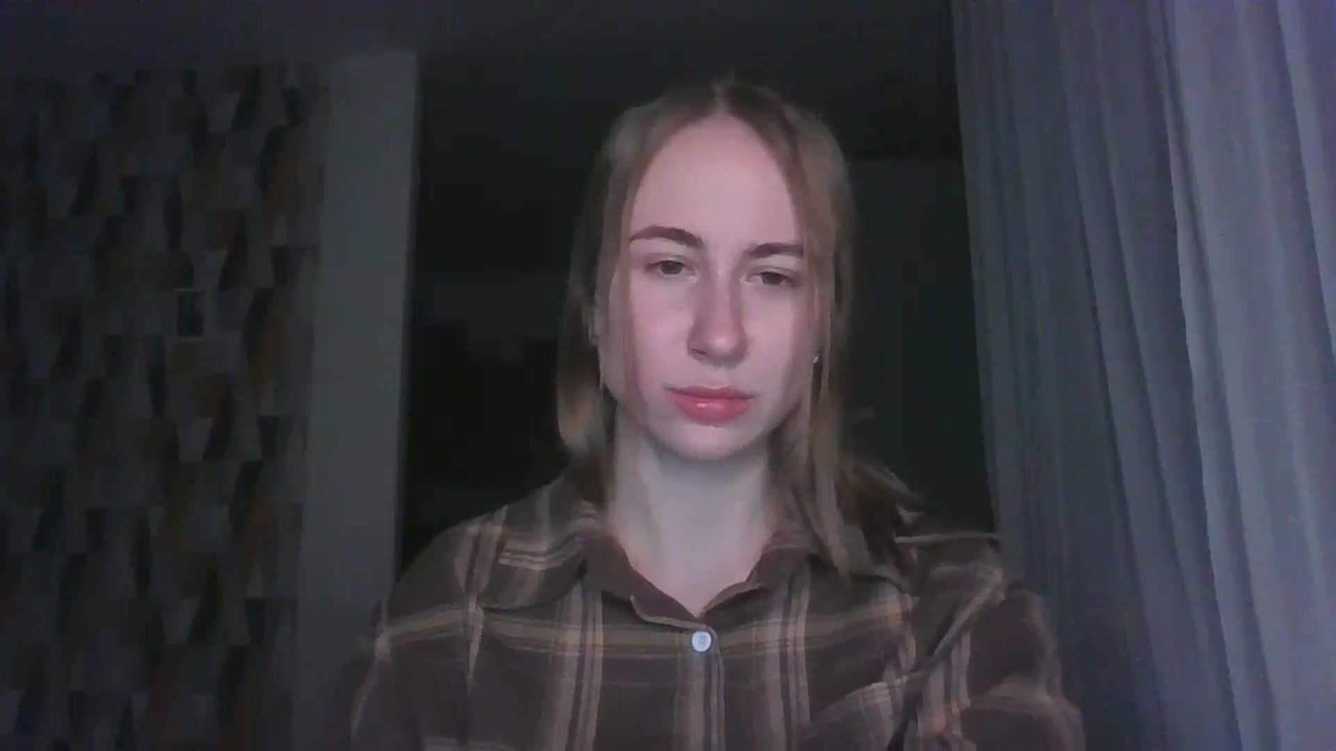 Gallery image thumbnail from Marmelade's myfreecams stream on, 09/27/2024, 22:29 image 19 of 20
