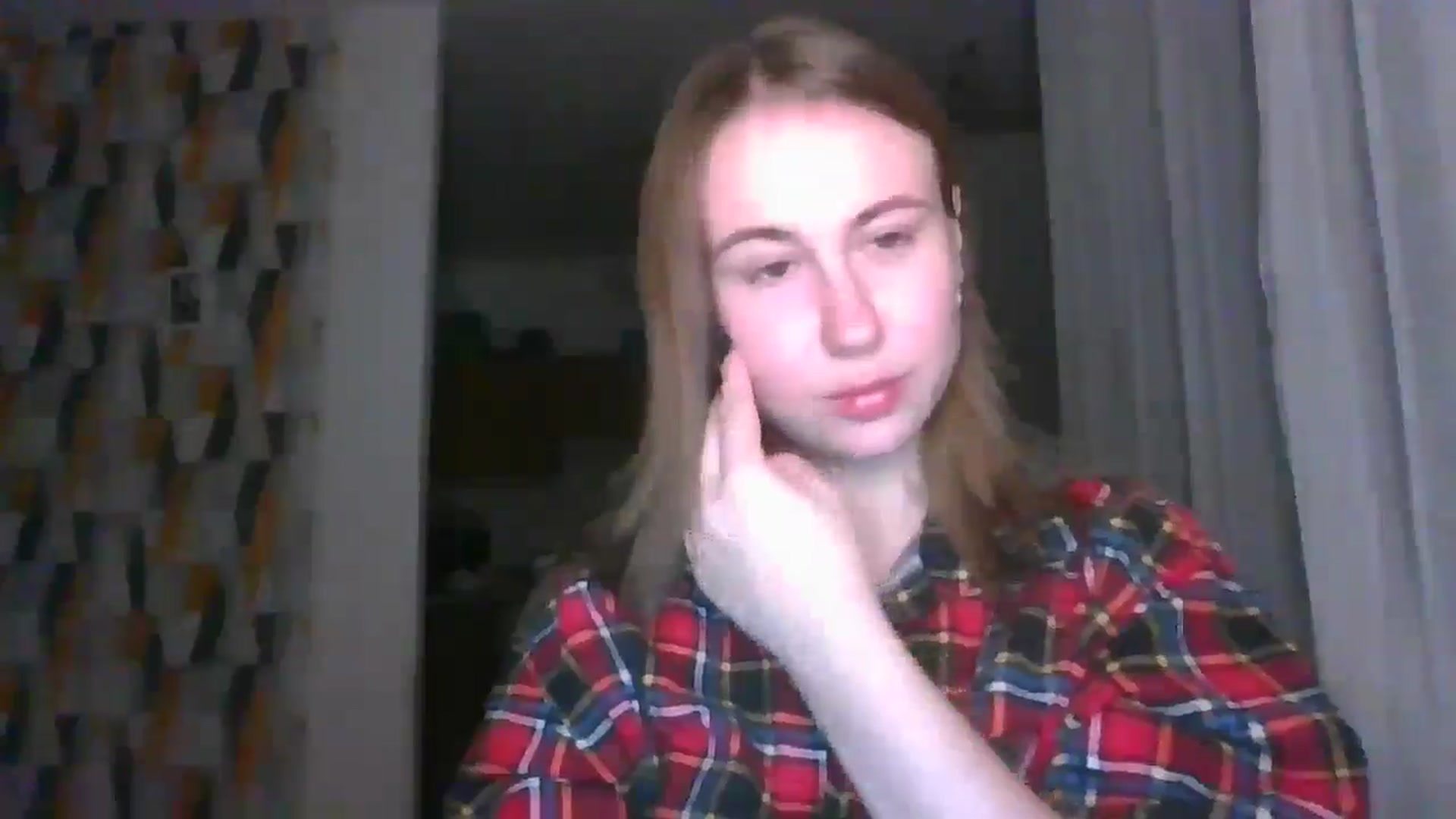 Gallery image thumbnail from Marmelade's myfreecams stream on, 10/27/2024, 23:17 image 17 of 20