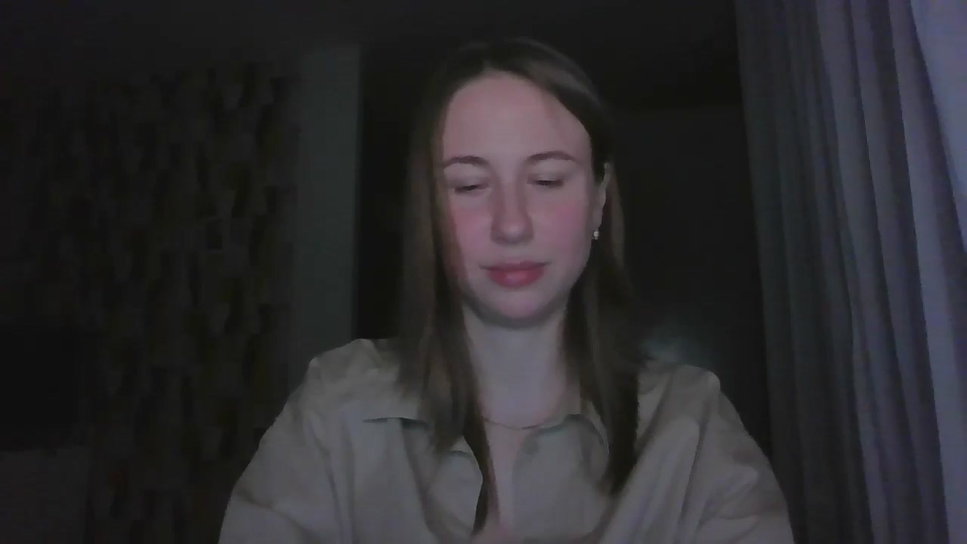 Gallery image thumbnail from Marmelade's myfreecams stream on, 11/03/2024, 23:17 image 8 of 20