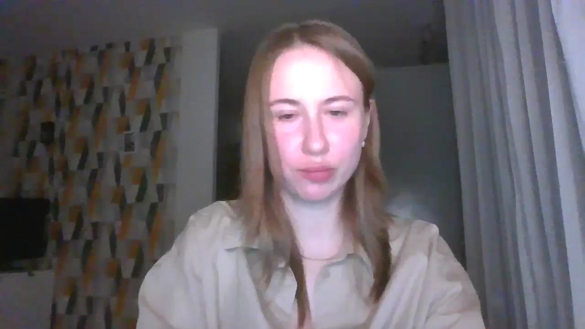 Gallery image thumbnail from Marmelade's myfreecams stream on, 11/03/2024, 23:17 image 9 of 20