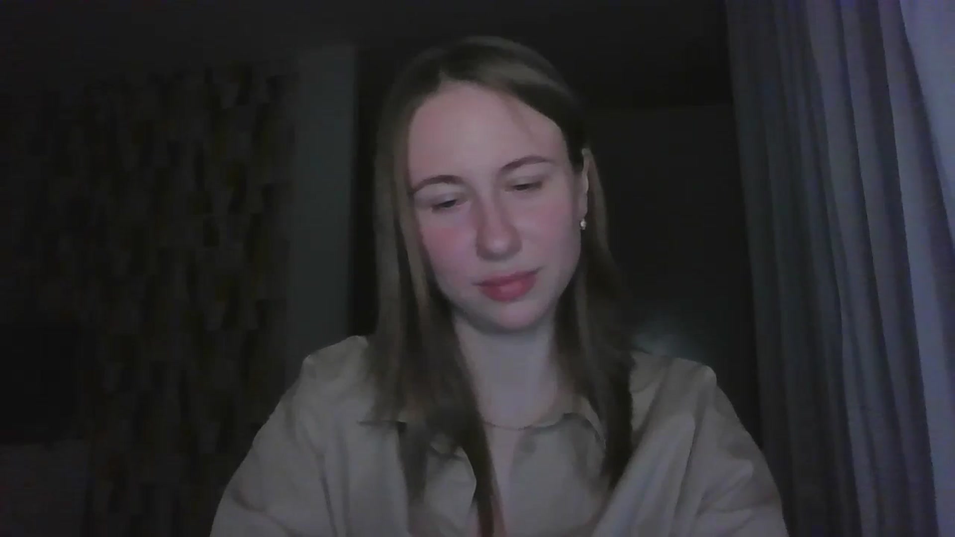Gallery image thumbnail from Marmelade's myfreecams stream on, 11/03/2024, 23:17 image 7 of 20