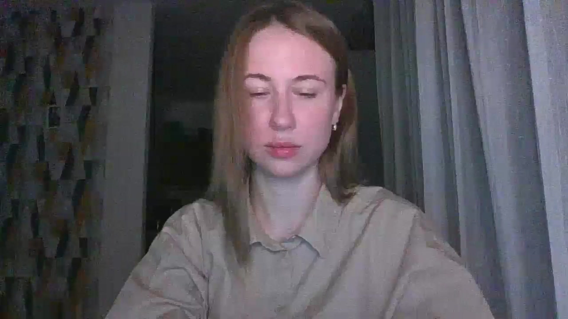 Gallery image thumbnail from Marmelade's myfreecams stream on, 11/04/2024, 23:16 image 13 of 20