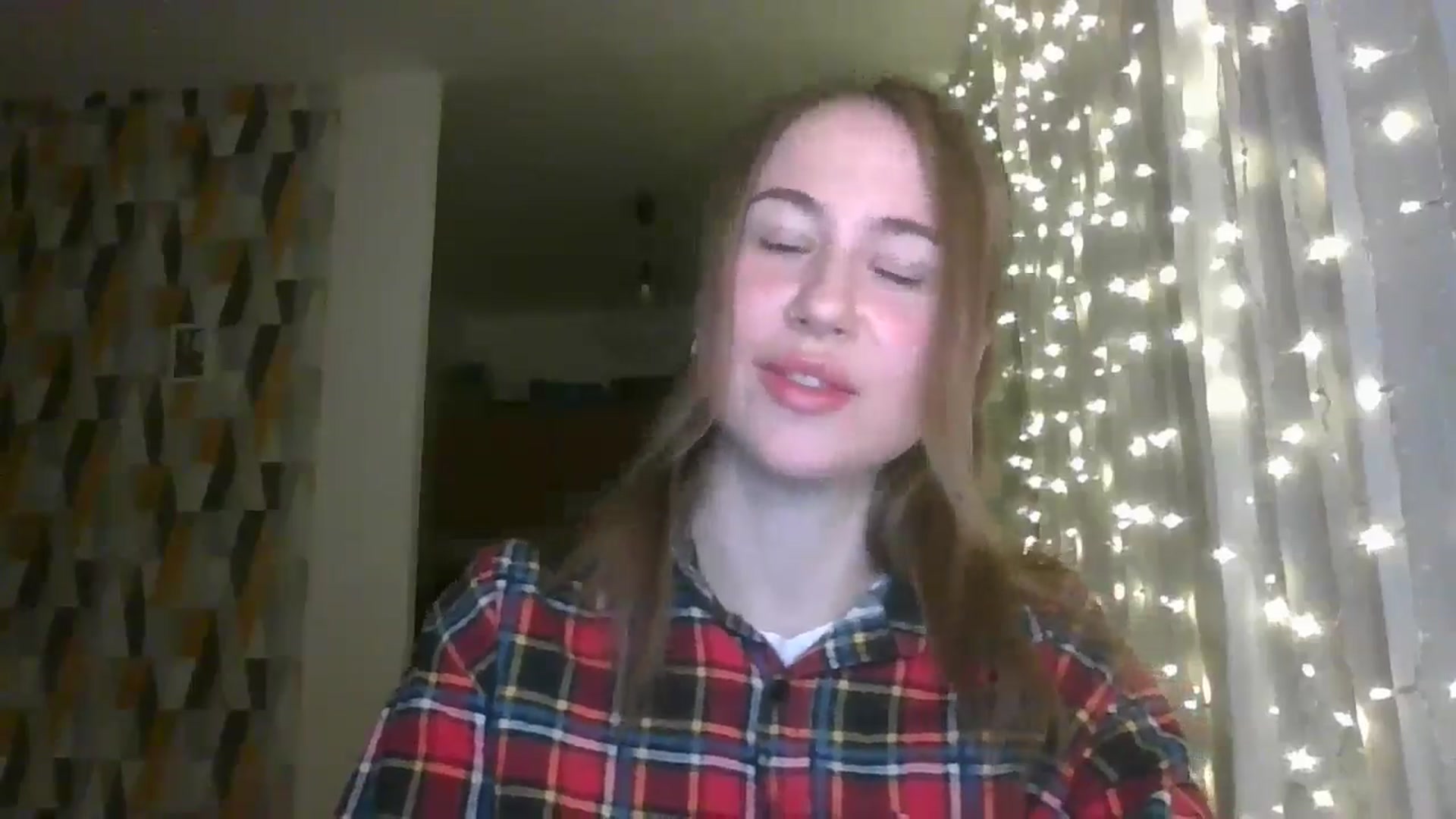 Gallery image thumbnail from Marmelade's myfreecams stream on, 11/09/2024, 23:40 image 3 of 20