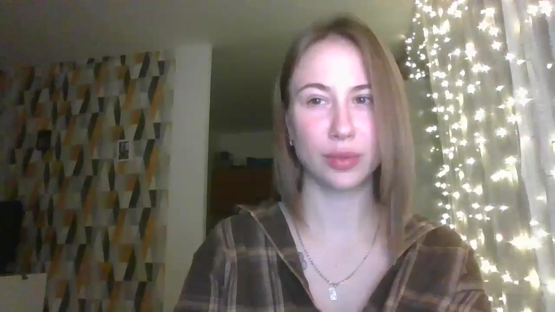 Gallery image thumbnail from Marmelade's myfreecams stream on, 11/11/2024, 22:00 image 1 of 20