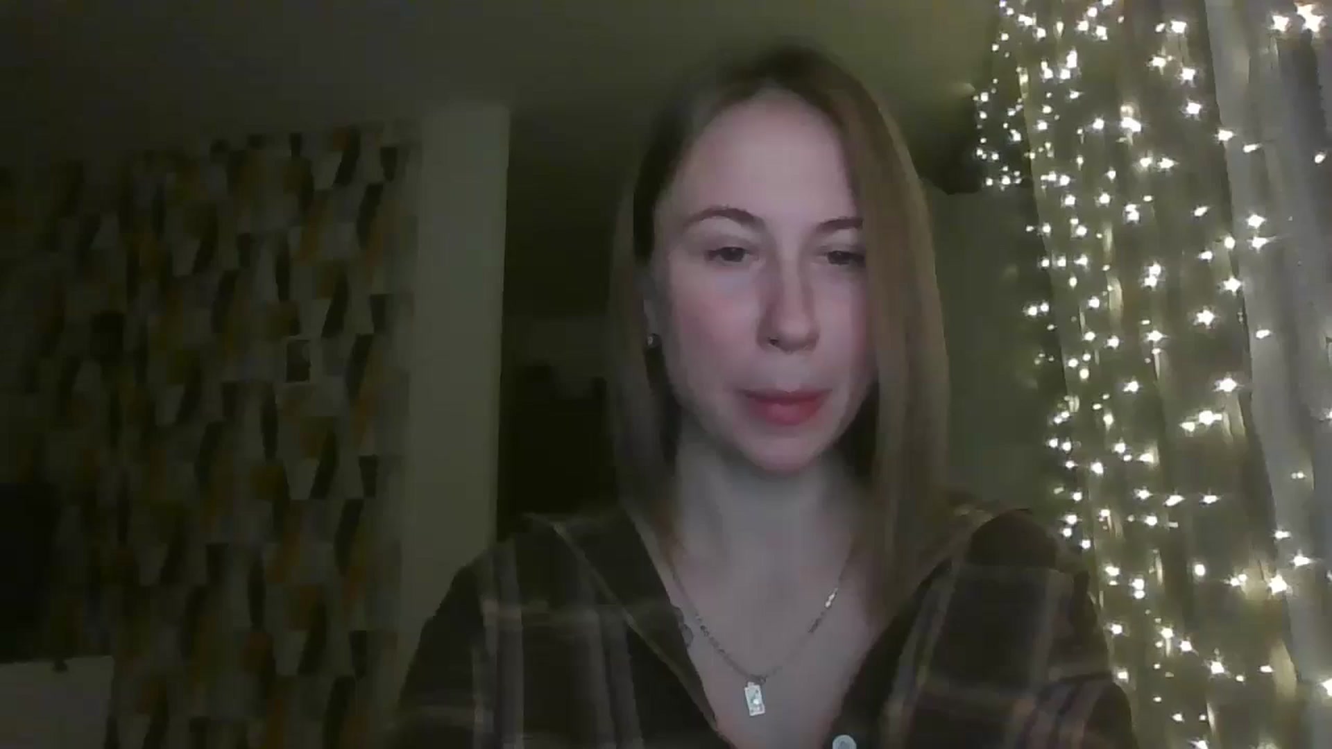 Gallery image thumbnail from Marmelade's myfreecams stream on, 11/11/2024, 22:00 image 3 of 20