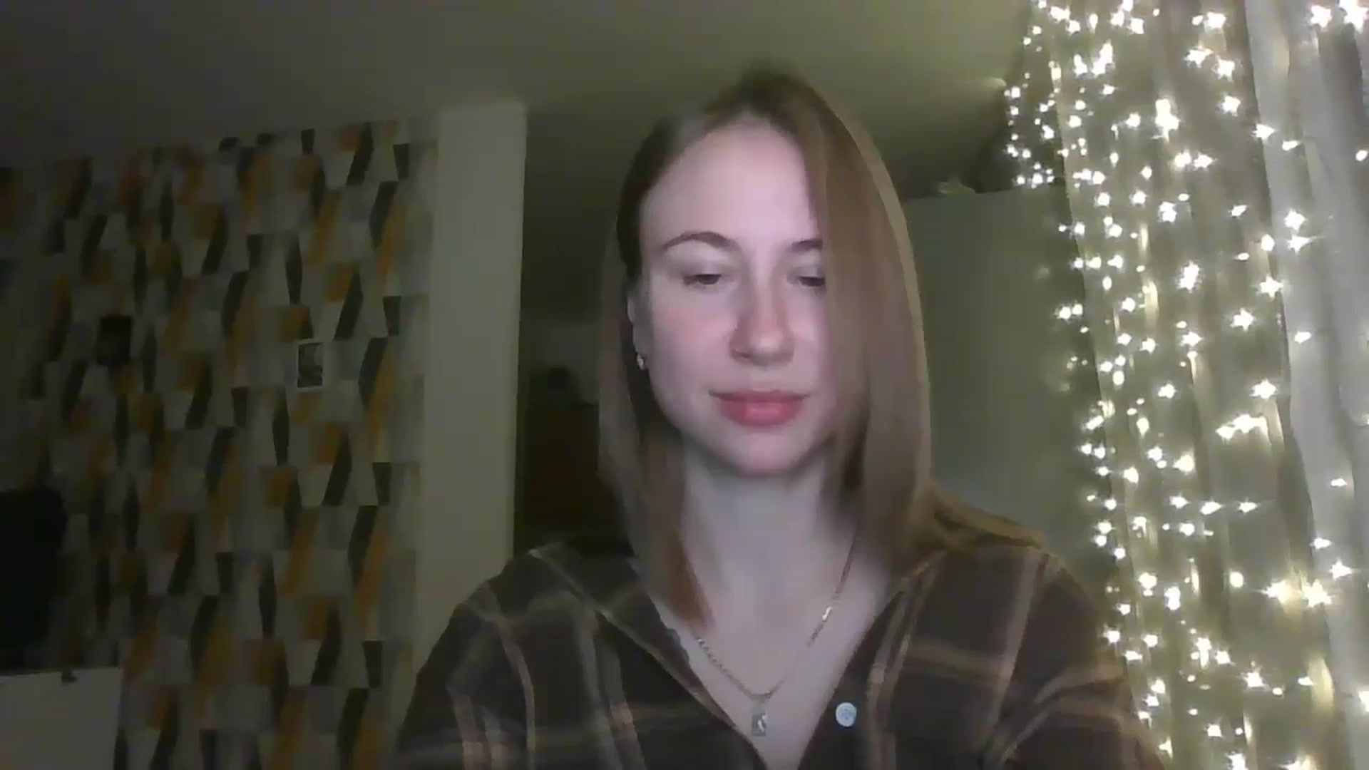 Gallery image thumbnail from Marmelade's myfreecams stream on, 11/11/2024, 23:23 image 11 of 20