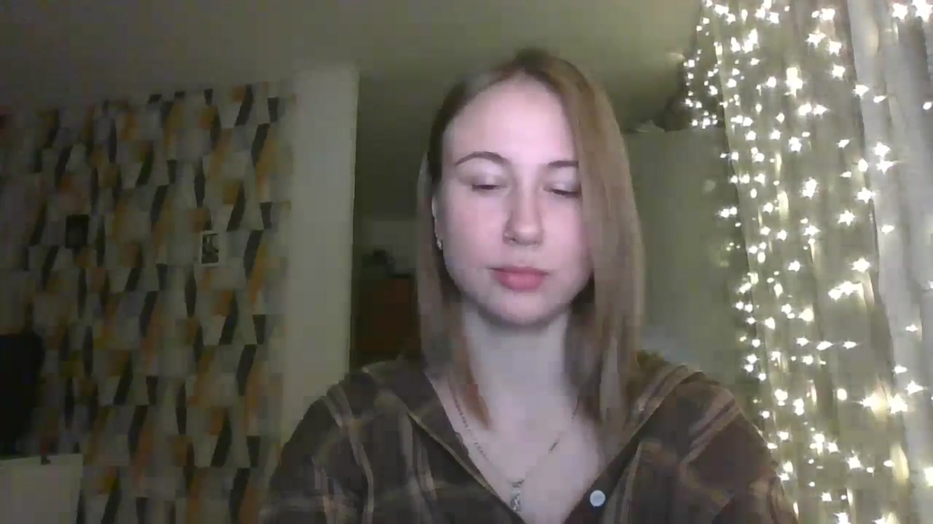 Gallery image thumbnail from Marmelade's myfreecams stream on, 11/11/2024, 23:23 image 10 of 20