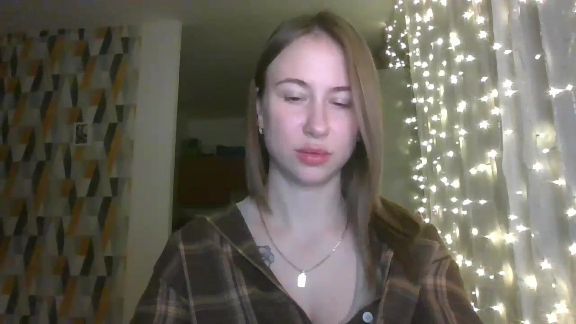 Gallery image thumbnail from Marmelade's myfreecams stream on, 11/12/2024, 24:36 image 4 of 20