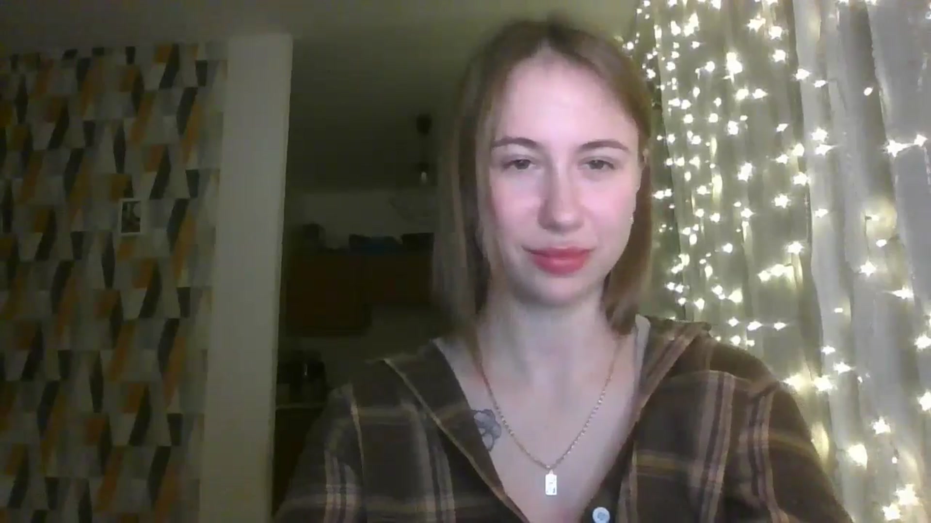 Gallery image thumbnail from Marmelade's myfreecams stream on, 11/12/2024, 24:36 image 16 of 20