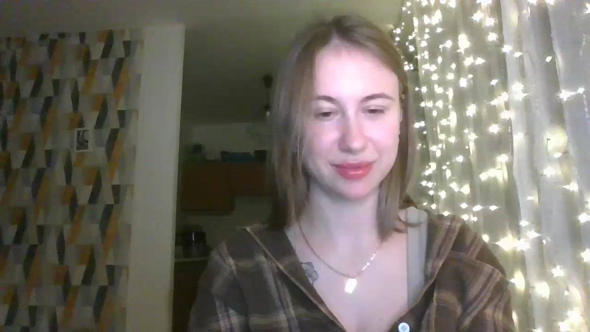 Gallery image thumbnail from Marmelade's myfreecams stream on, 11/12/2024, 24:36 image 8 of 20