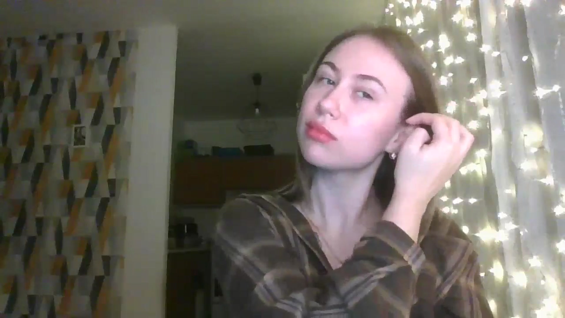 Gallery image thumbnail from Marmelade's myfreecams stream on, 11/12/2024, 24:36 image 7 of 20