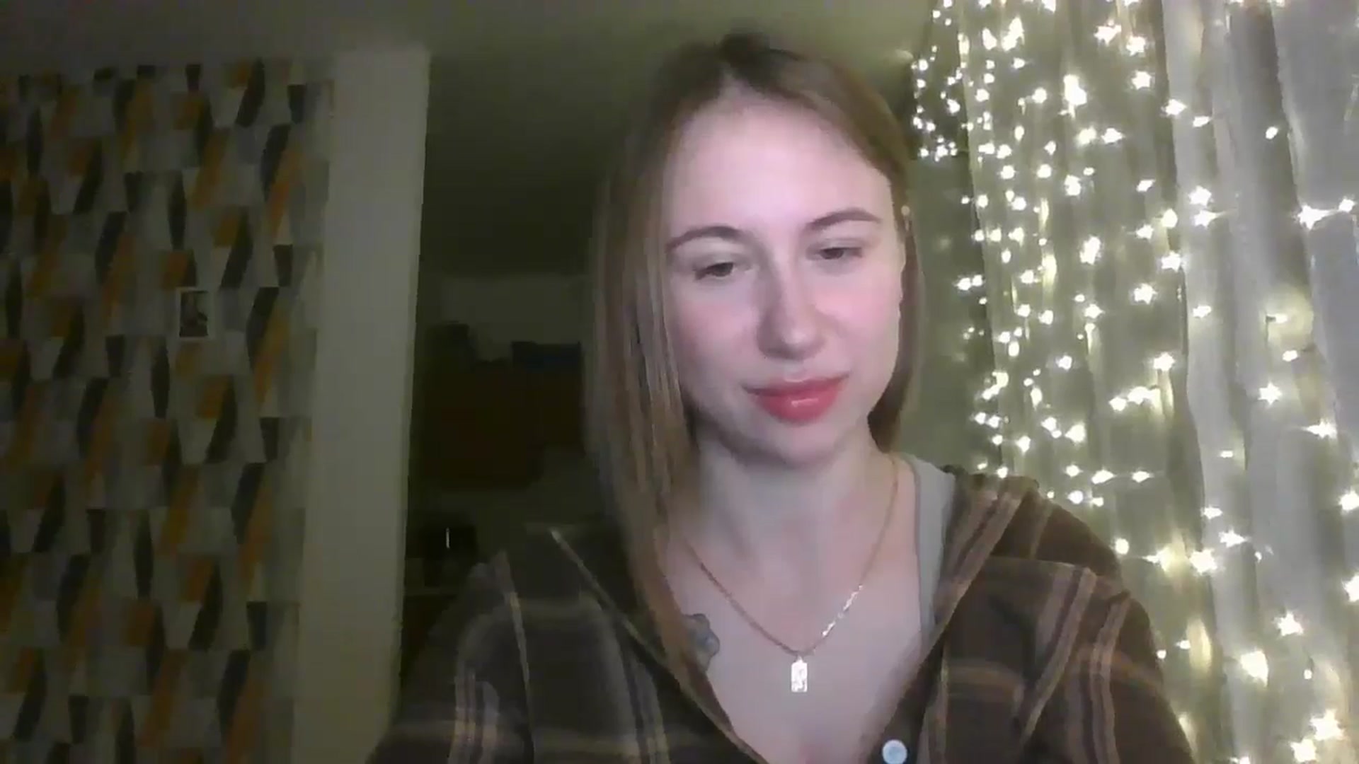 Gallery image thumbnail from Marmelade's myfreecams stream on, 11/12/2024, 24:36 image 13 of 20
