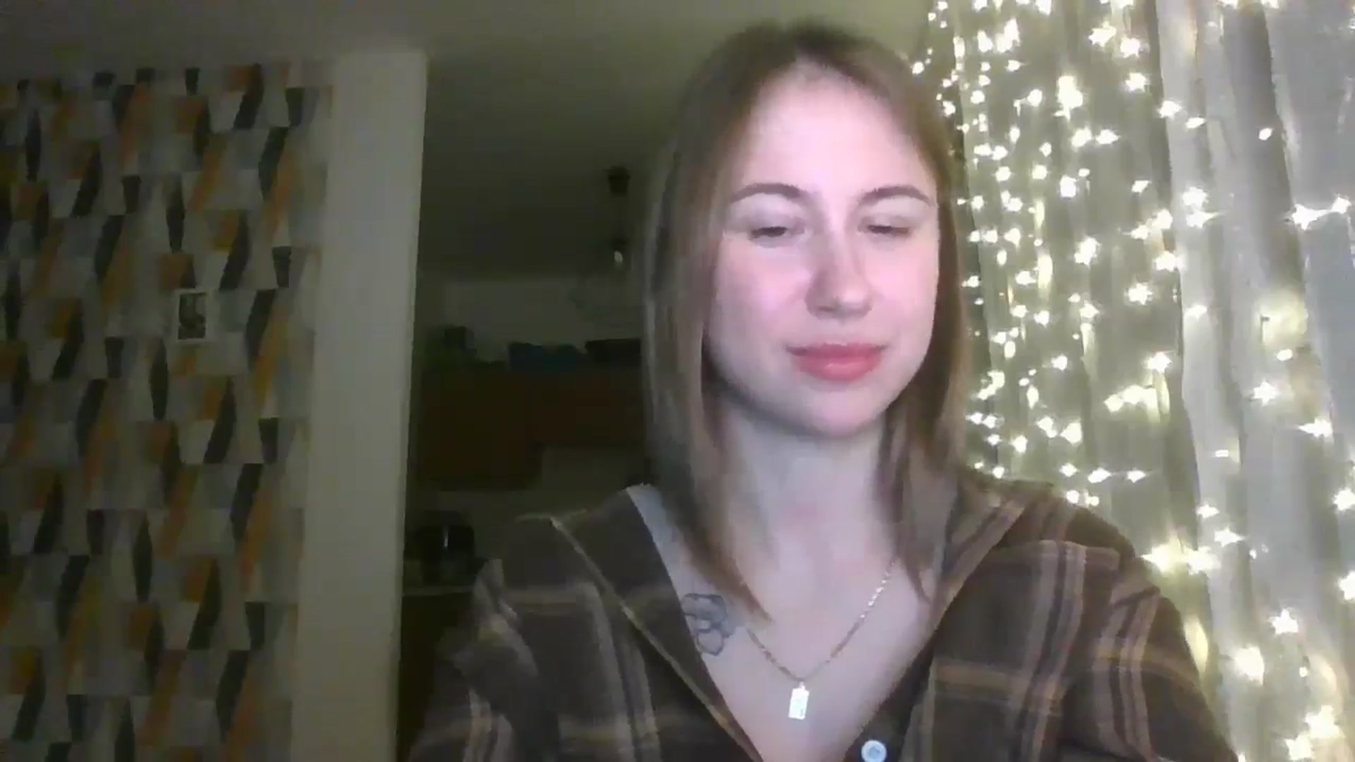 Gallery image thumbnail from Marmelade's myfreecams stream on, 11/12/2024, 24:36 image 18 of 20