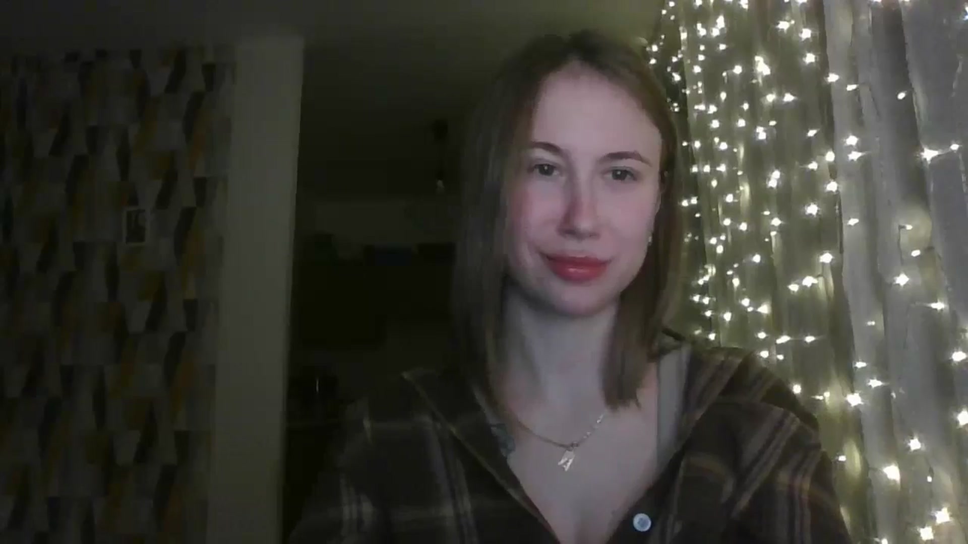 Gallery image thumbnail from Marmelade's myfreecams stream on, 11/12/2024, 24:36 image 9 of 20