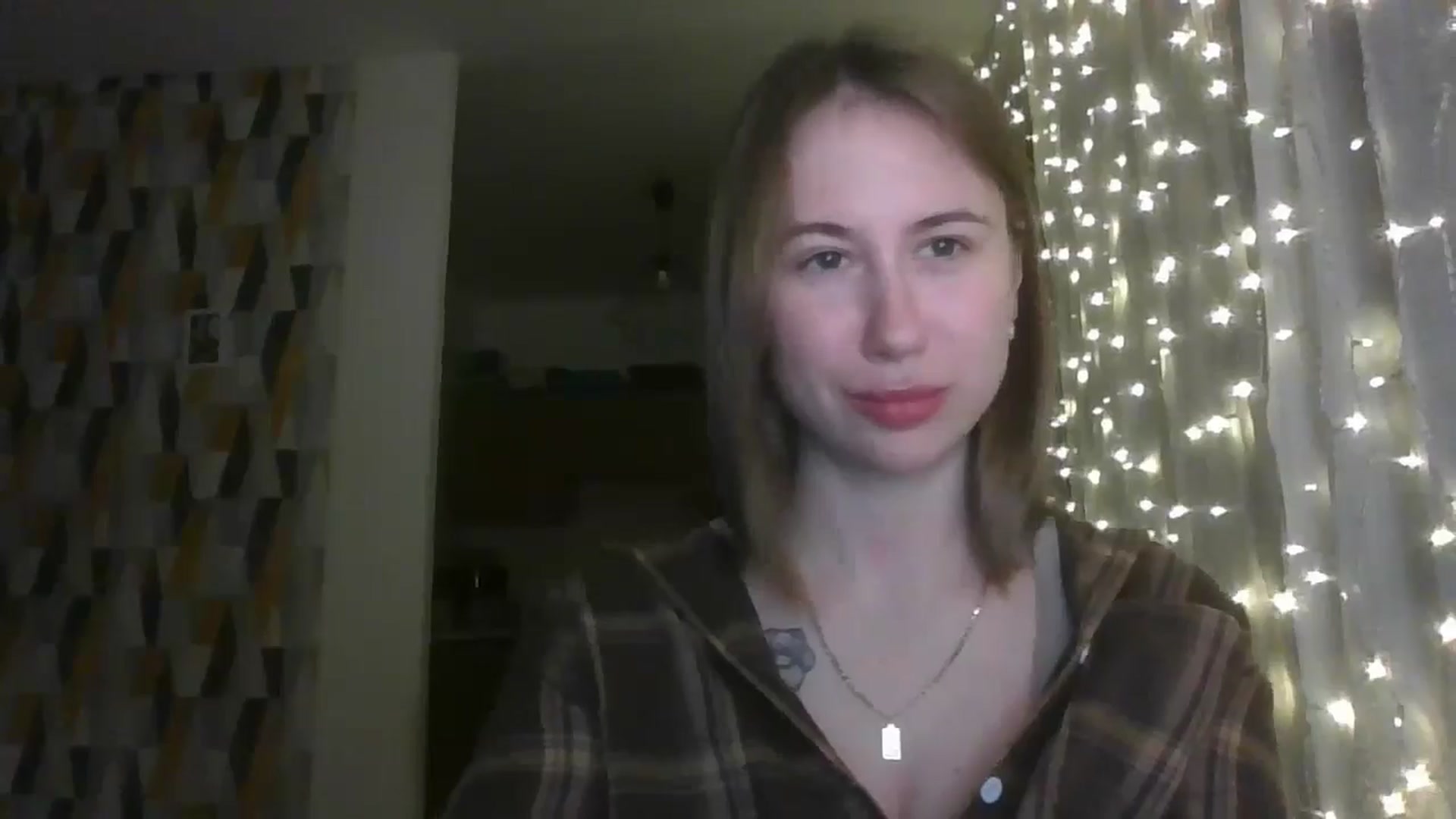 Gallery image thumbnail from Marmelade's myfreecams stream on, 11/12/2024, 24:36 image 17 of 20
