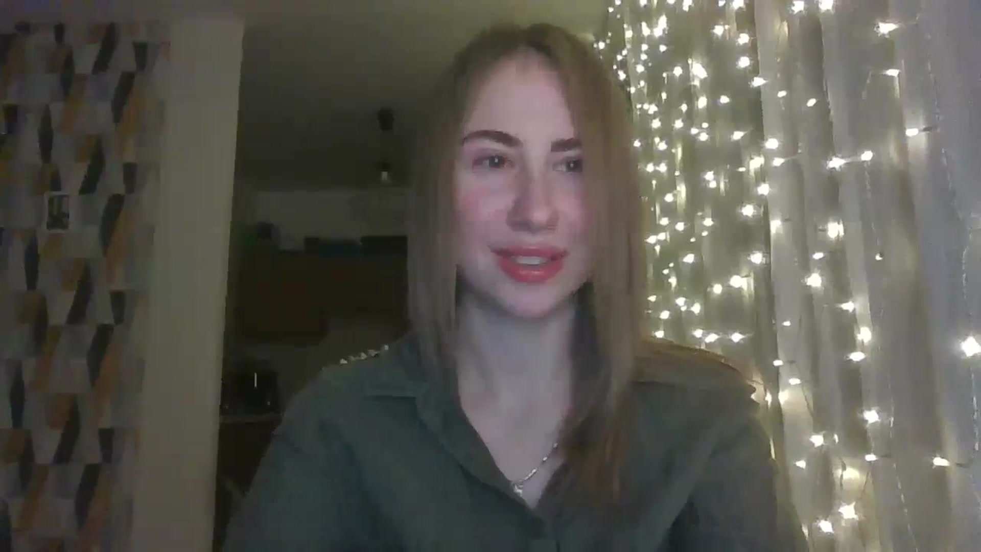 Gallery image thumbnail from Marmelade's myfreecams stream on, 11/13/2024, 20:52 image 8 of 20