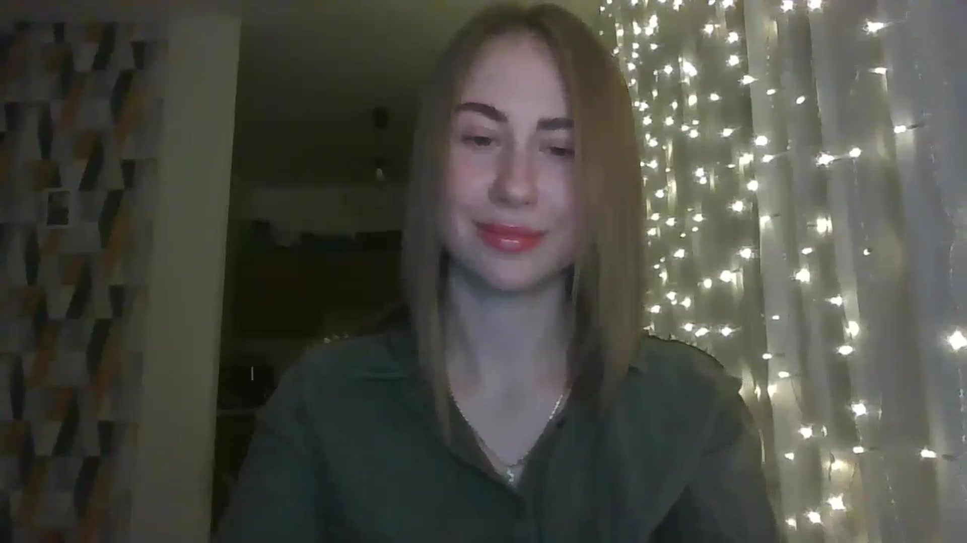 Gallery image thumbnail from Marmelade's myfreecams stream on, 11/13/2024, 20:52 image 11 of 20