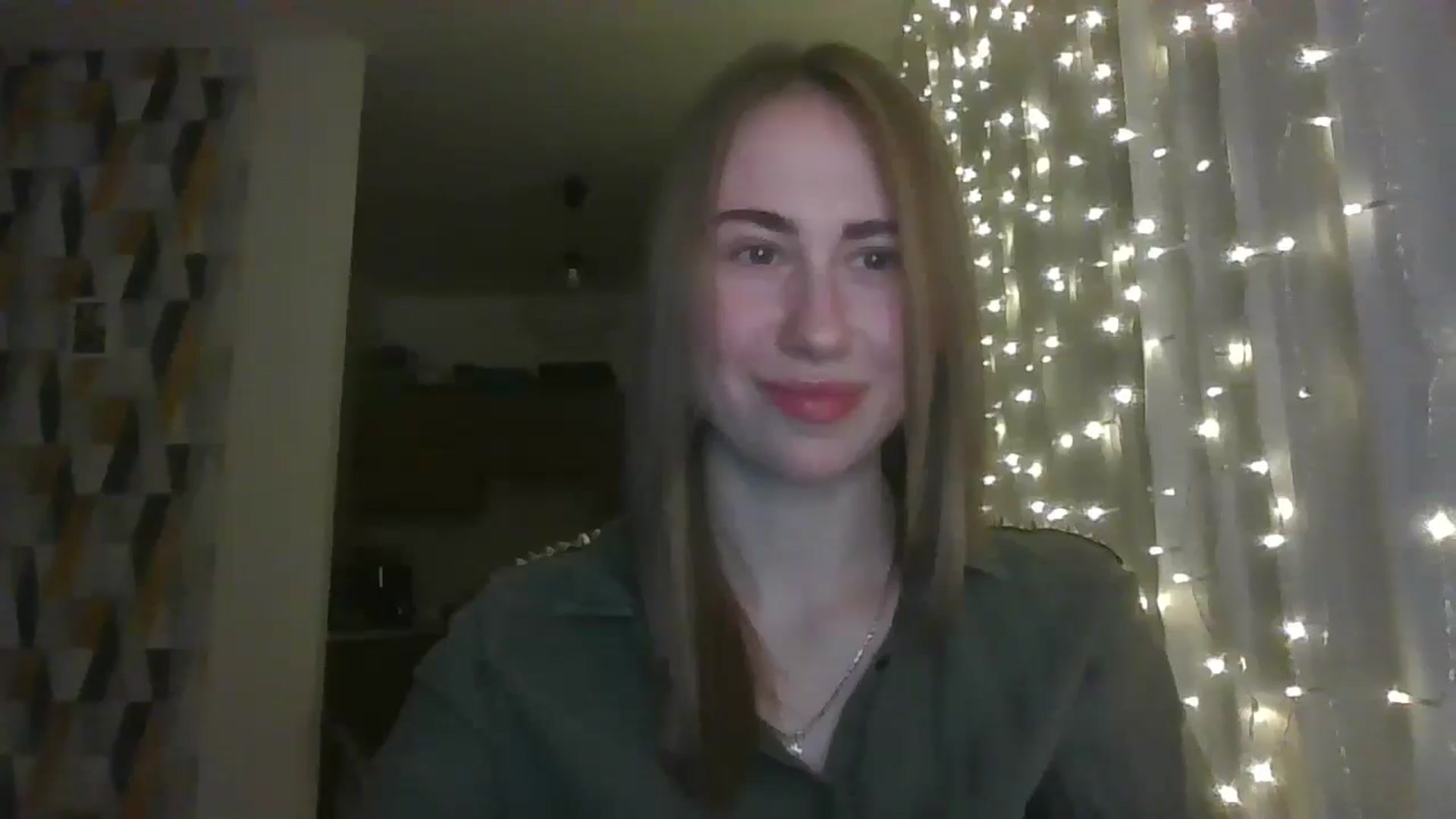 Gallery image thumbnail from Marmelade's myfreecams stream on, 11/13/2024, 20:52 image 4 of 20