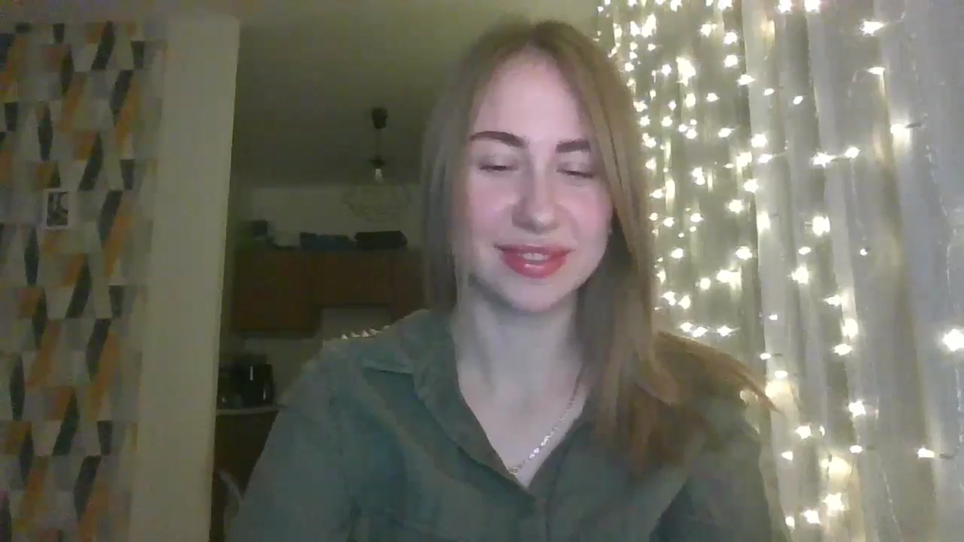 Gallery image thumbnail from Marmelade's myfreecams stream on, 11/13/2024, 20:52 image 7 of 20
