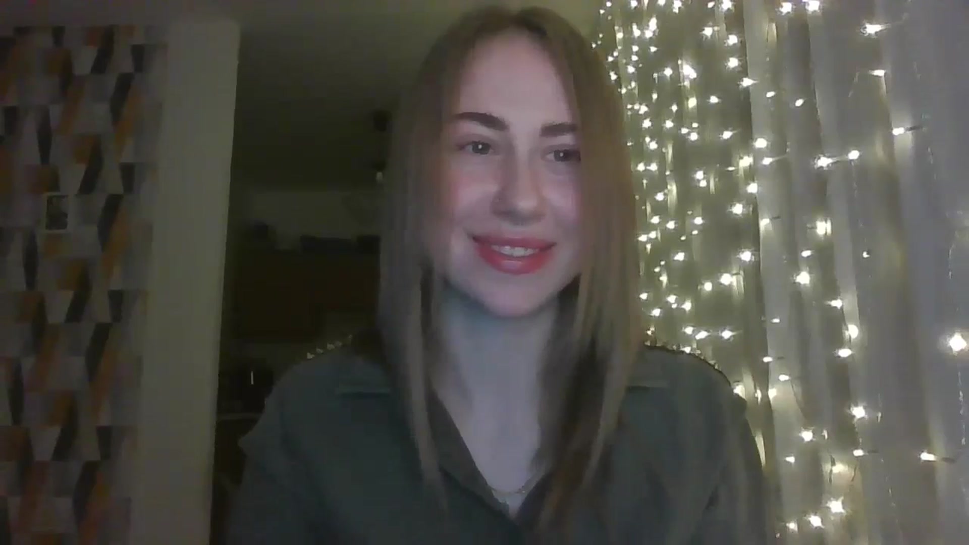 Gallery image thumbnail from Marmelade's myfreecams stream on, 11/13/2024, 20:52 image 14 of 20