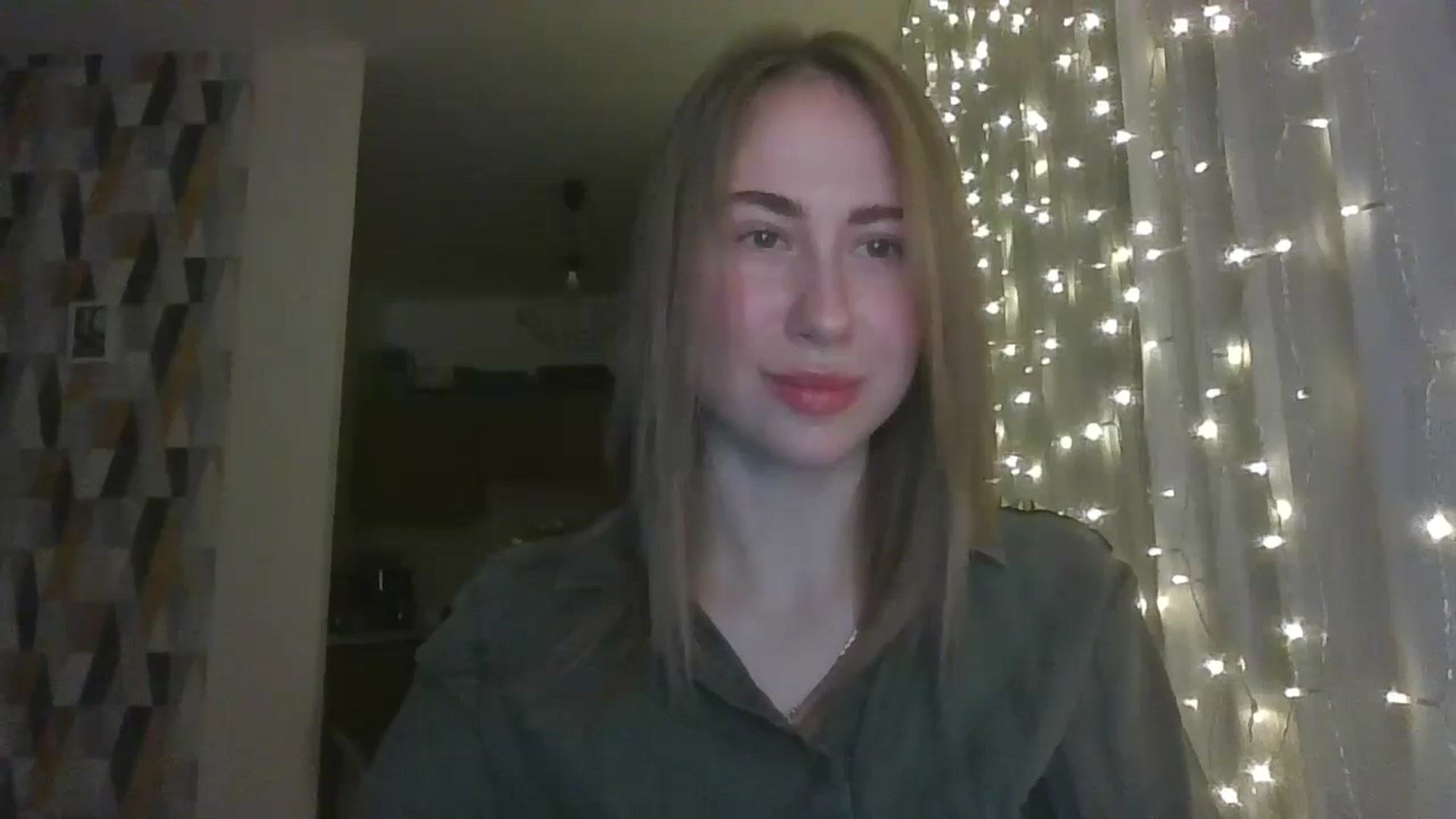 Gallery image thumbnail from Marmelade's myfreecams stream on, 11/13/2024, 20:52 image 2 of 20