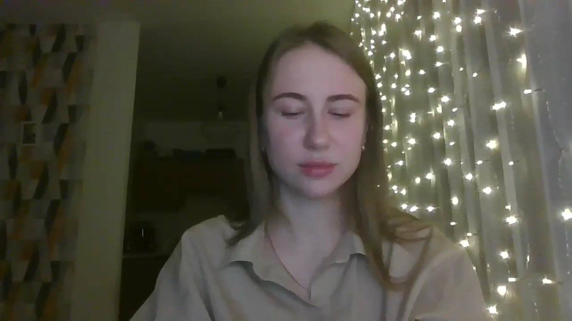 Gallery image thumbnail from Marmelade's myfreecams stream on, 11/14/2024, 23:54 image 10 of 20