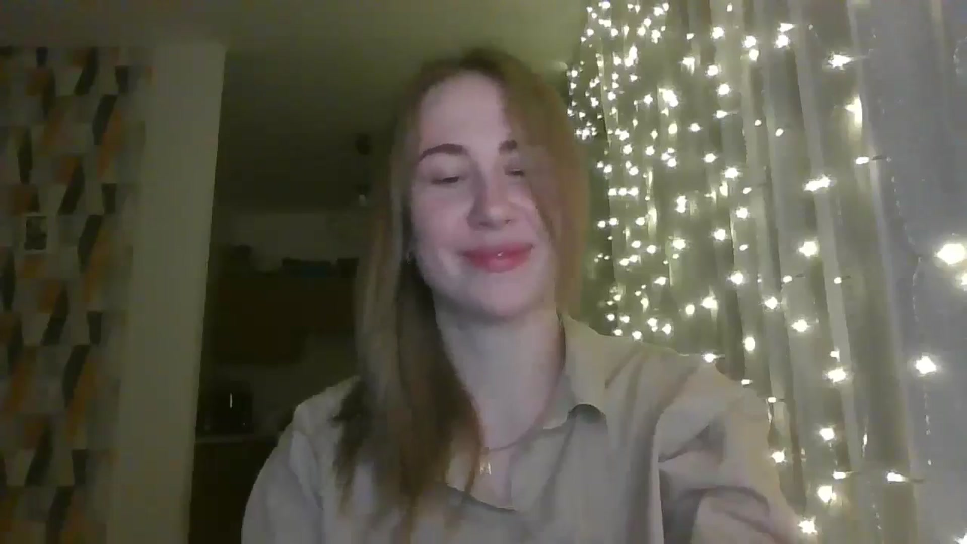 Gallery image thumbnail from Marmelade's myfreecams stream on, 11/14/2024, 23:54 image 14 of 20