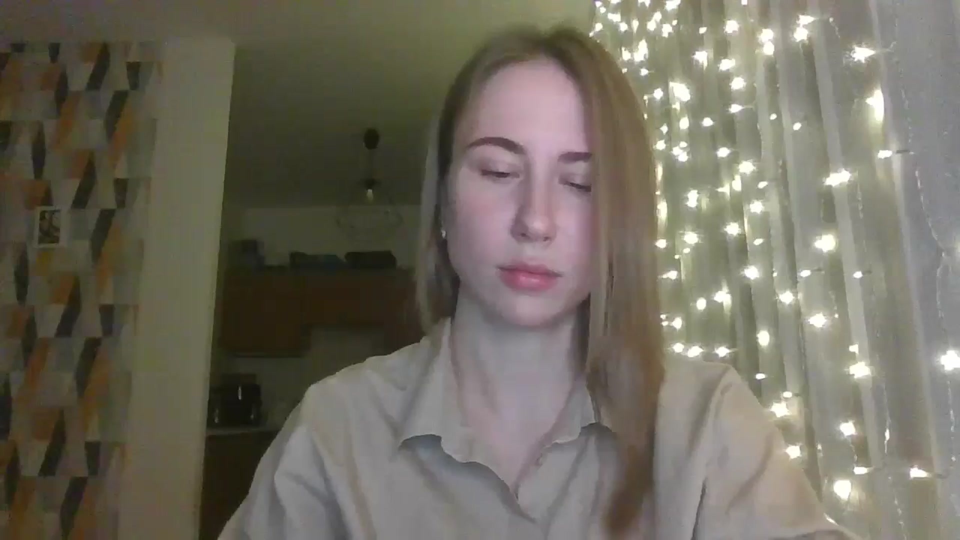 Gallery image thumbnail from Marmelade's myfreecams stream on, 11/14/2024, 23:54 image 3 of 20