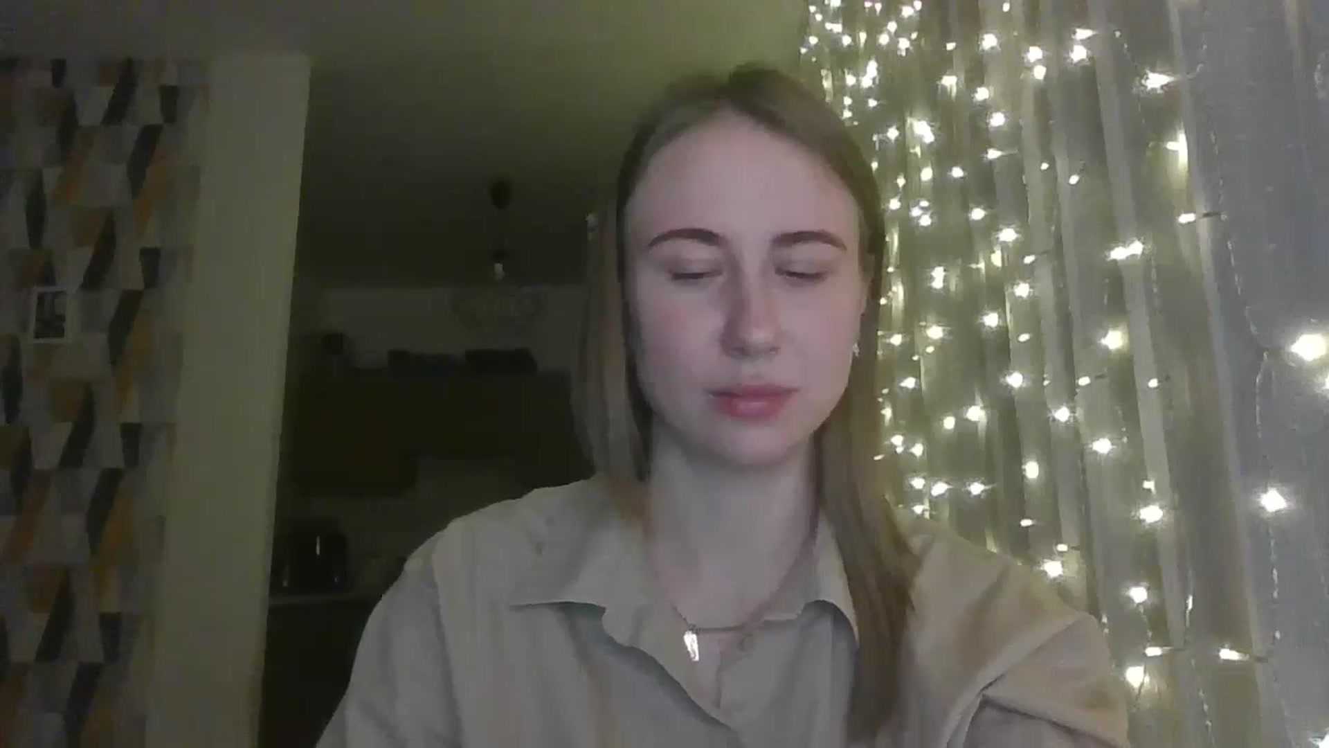 Gallery image thumbnail from Marmelade's myfreecams stream on, 11/14/2024, 23:54 image 17 of 20