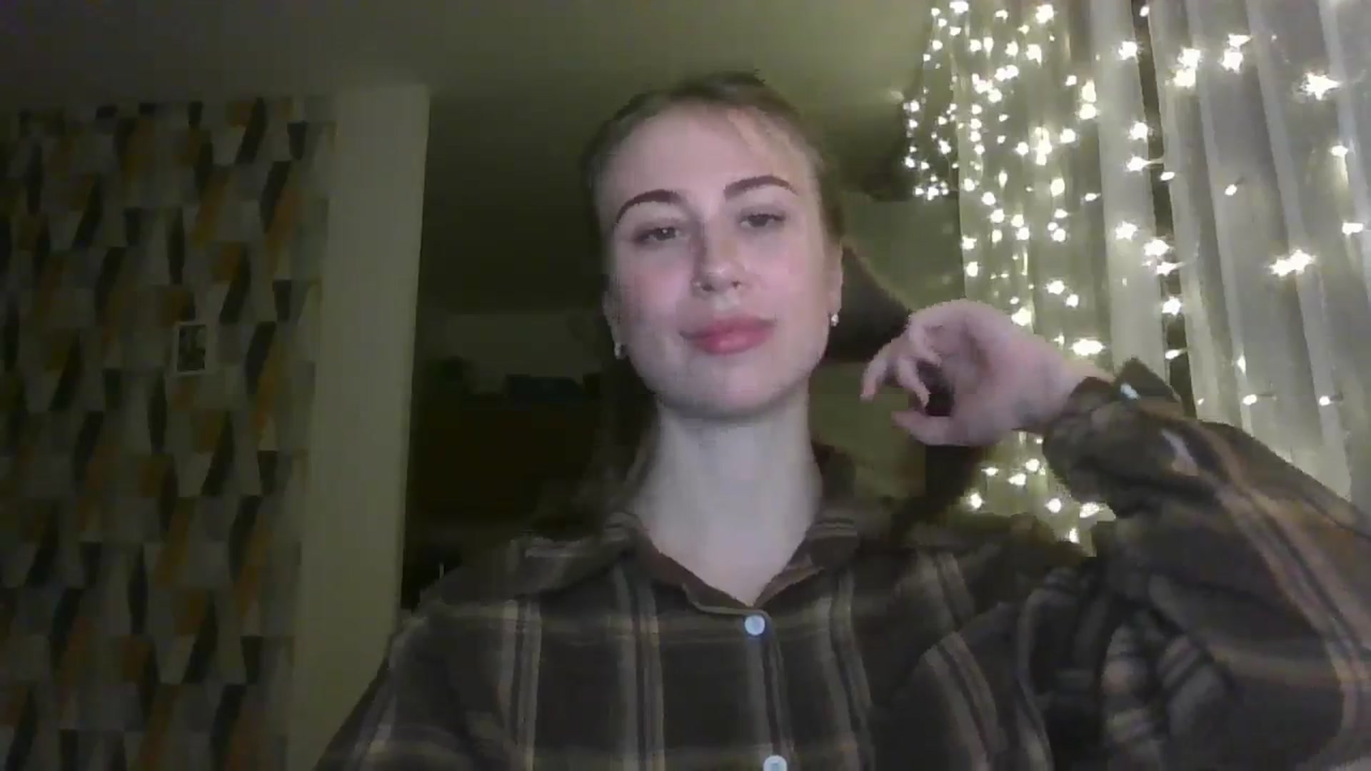 Gallery image thumbnail from Marmelade's myfreecams stream on, 11/16/2024, 23:20 image 16 of 20