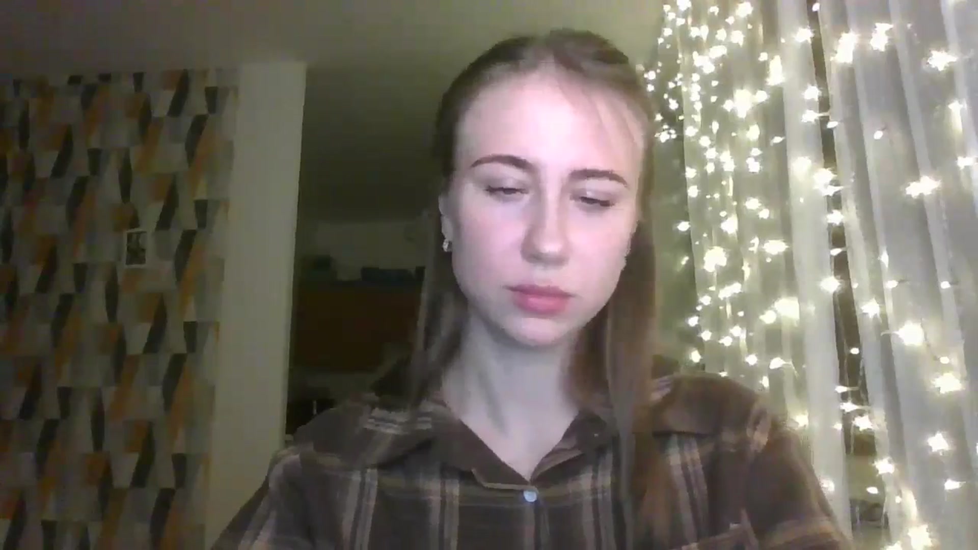Gallery image thumbnail from Marmelade's myfreecams stream on, 11/16/2024, 23:20 image 14 of 20